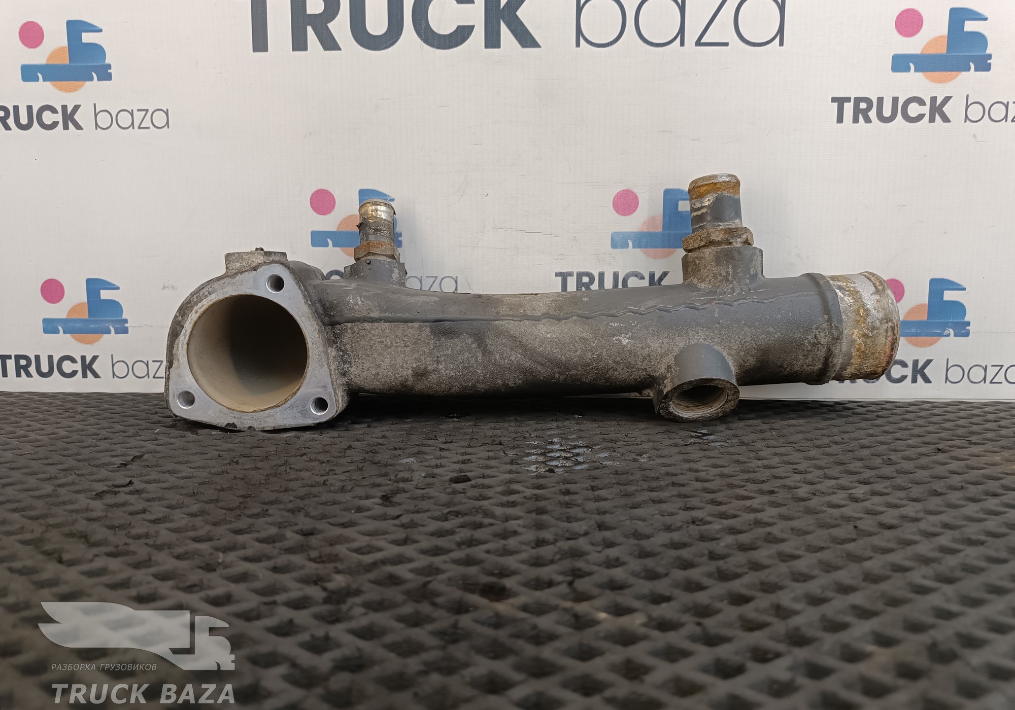 99478887 Патрубок системы охлаждения для Iveco Eurotrakker