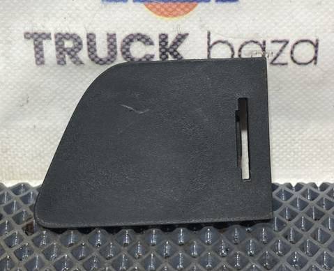 549018416114 Заглушка бампера верхняя правая для КАМАЗ 54901