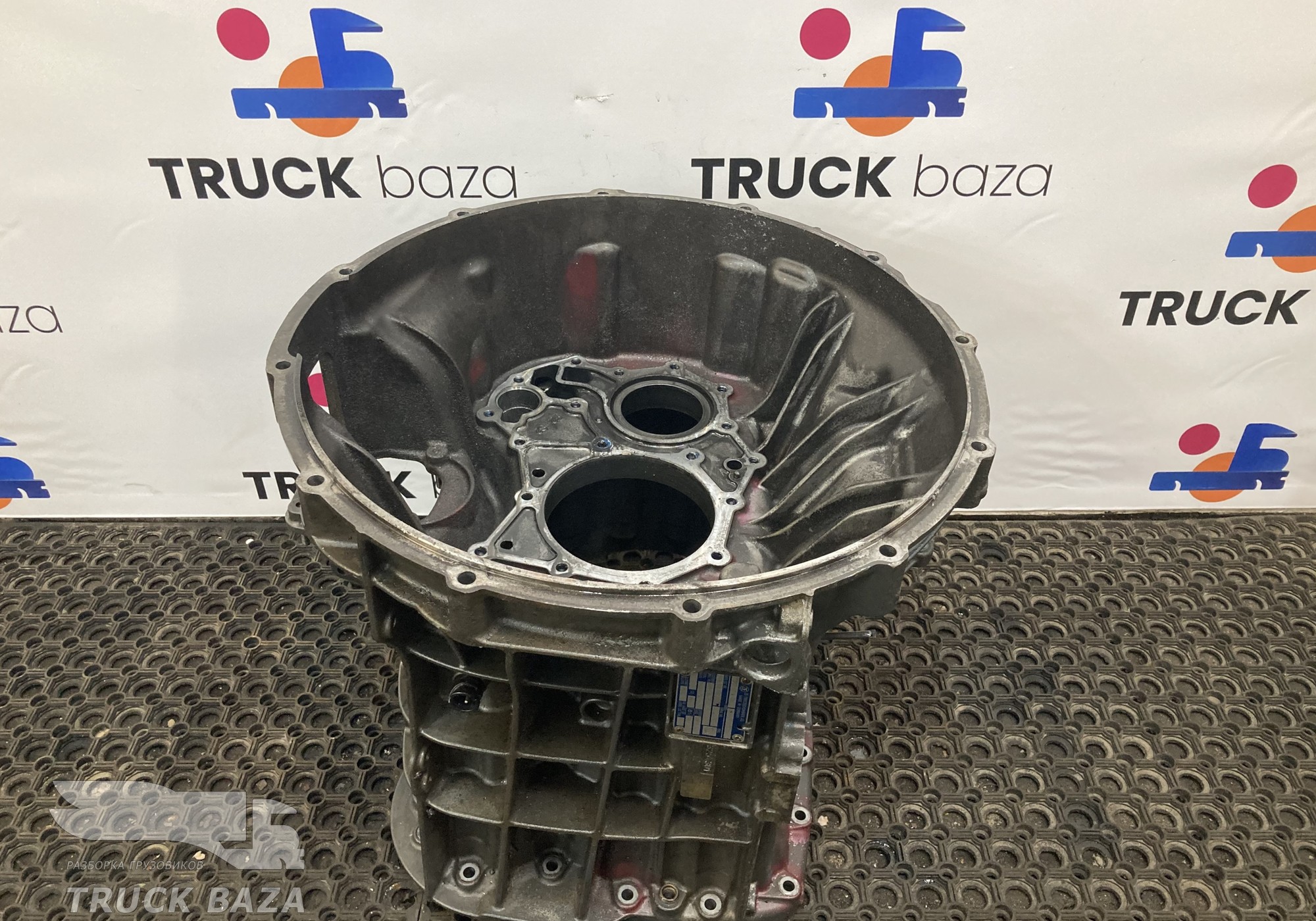 1855381 Корпус МКПП ZF 16S2333TD для Daf XF105 (с 2005)