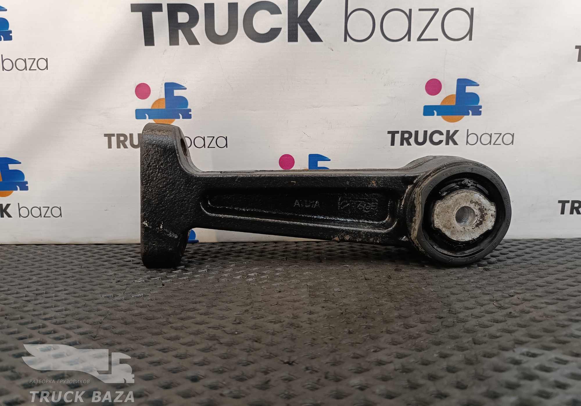 JC465402AA Кронштейн крепления кабины для Ford F-MAX (с 2018)