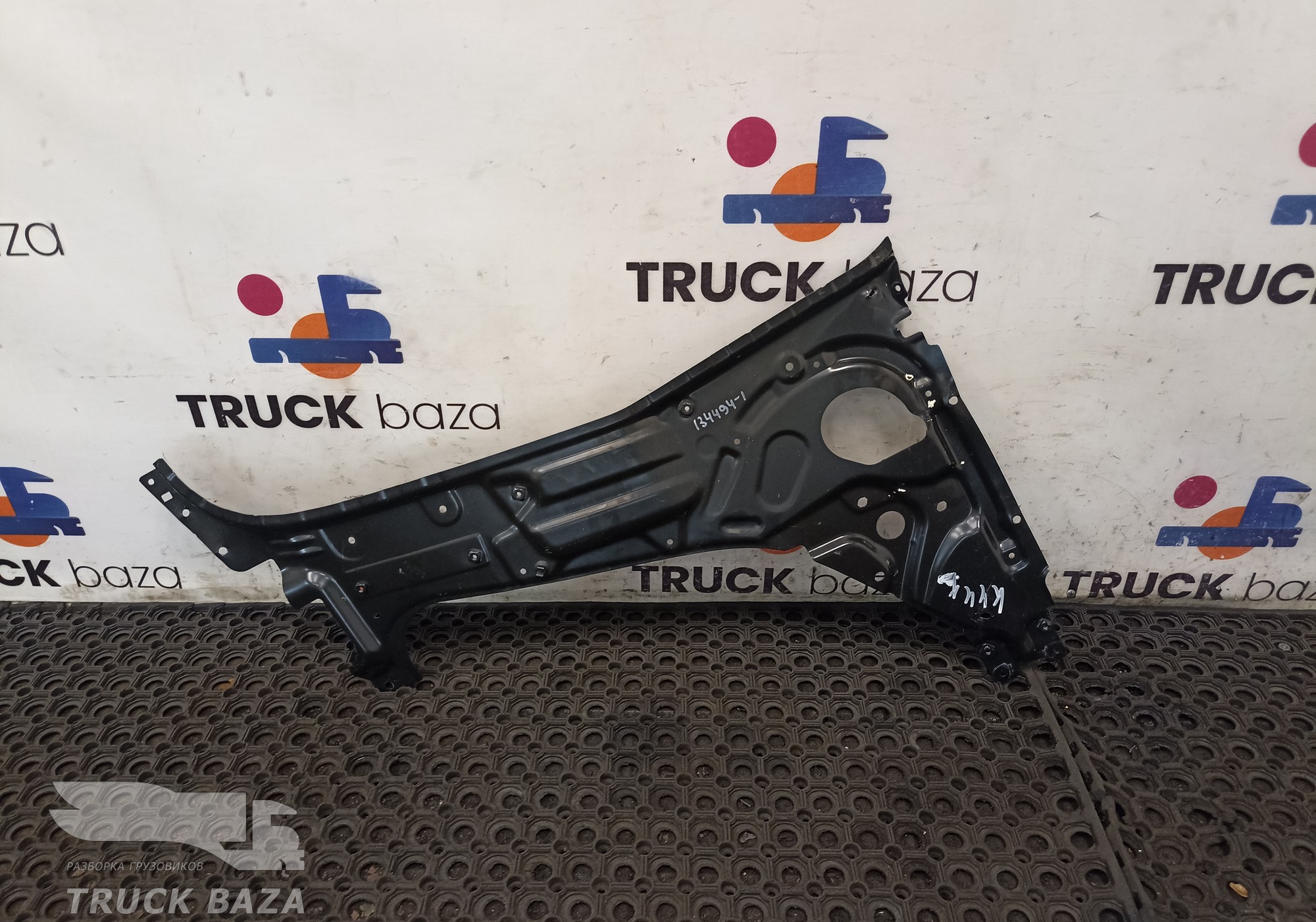 A9607202803 Каркас стеклоподъемника правый для КАМАЗ