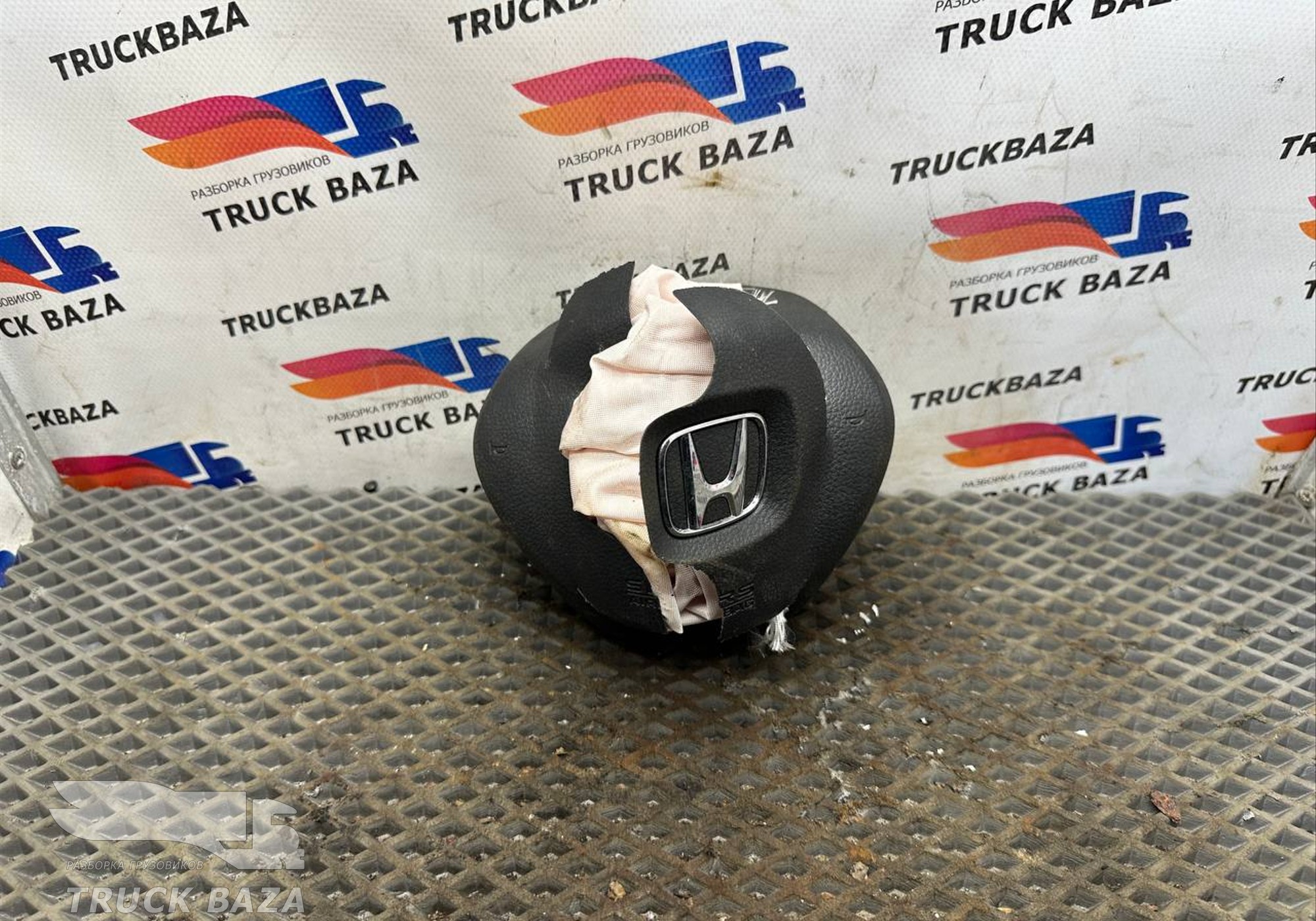 77800TVAA813M1 Подушка безопасности водителя для Honda Accord X (с 2017)