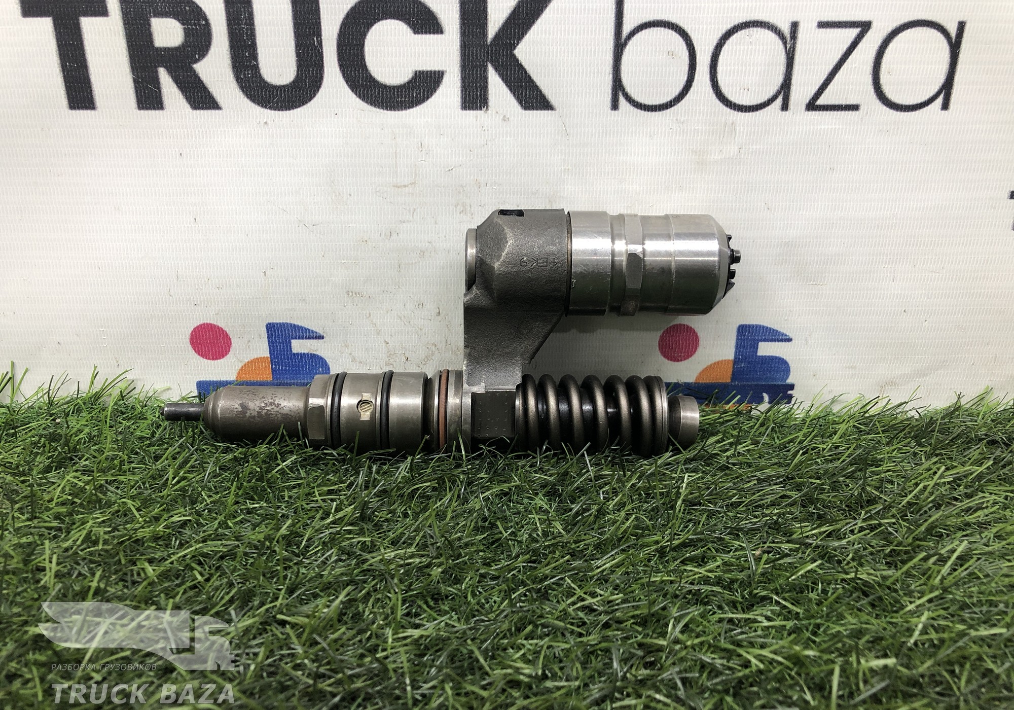 500324435 Форсунка топливная