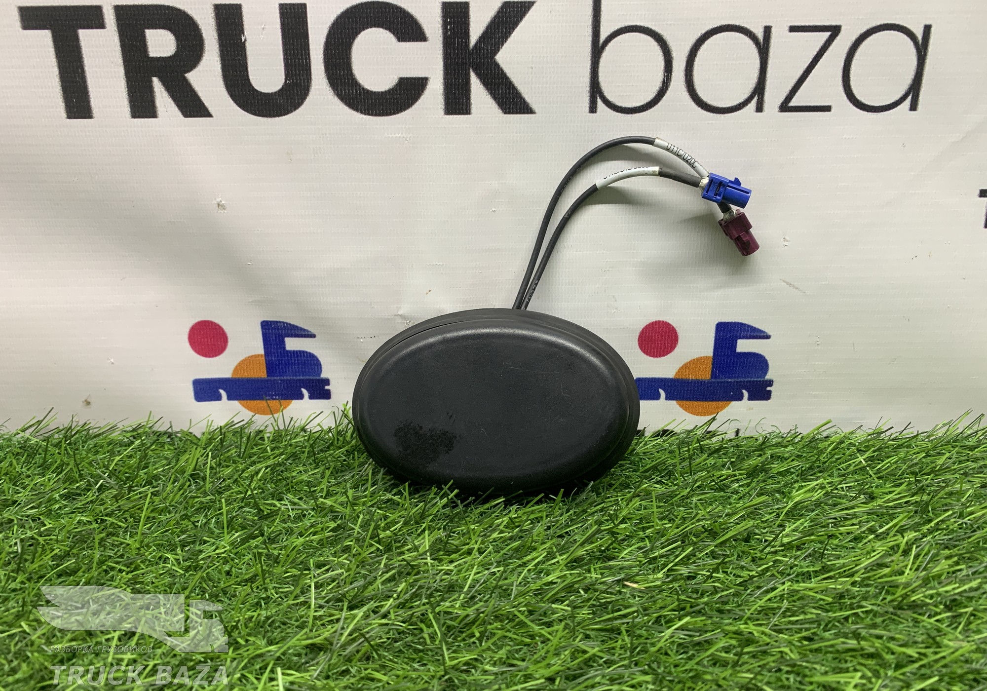 1903572 Антенна для Scania 5-series P (с 2004 по 2016)