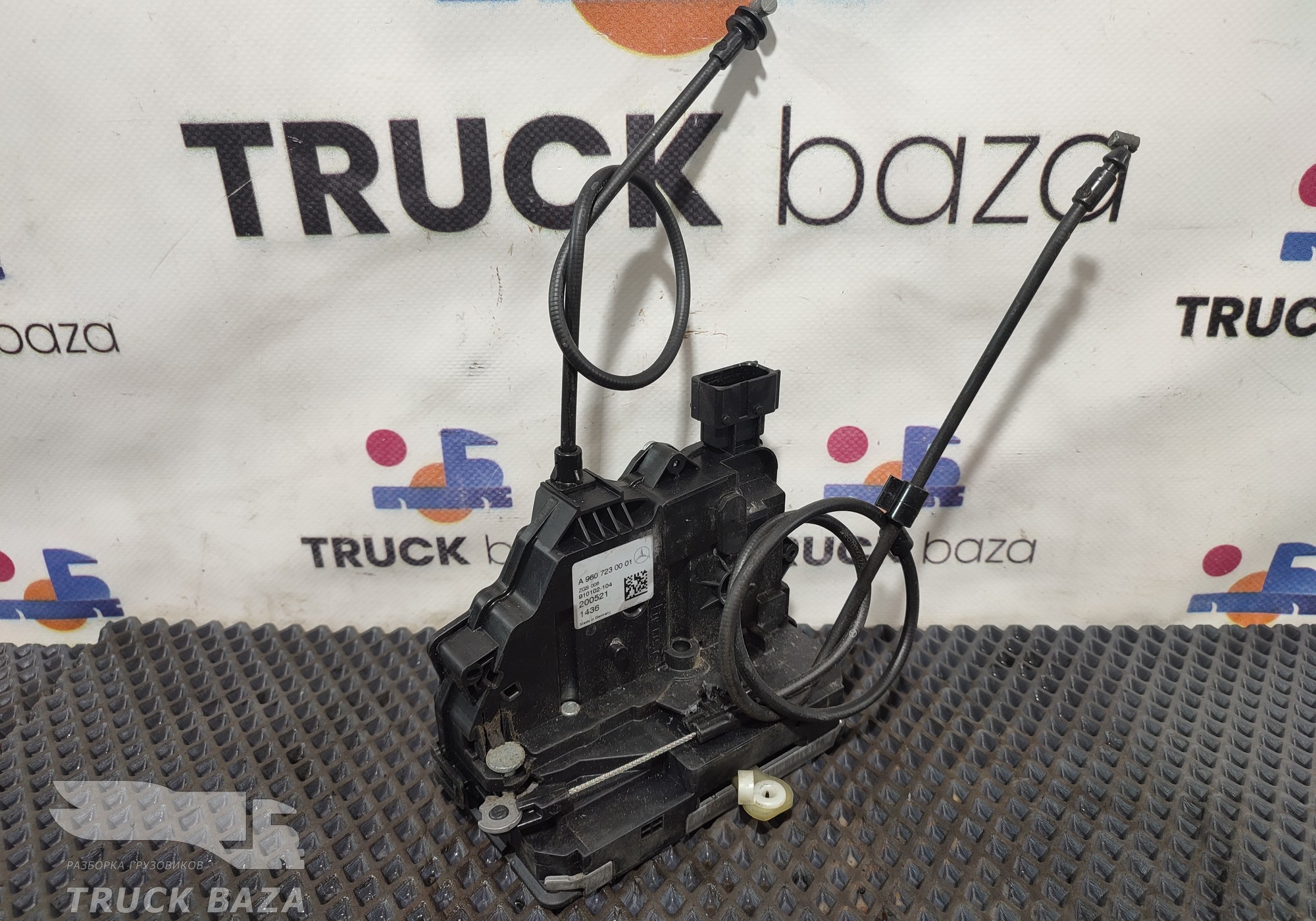 9607230001 Замок двери левый для Mercedes-Benz Actros