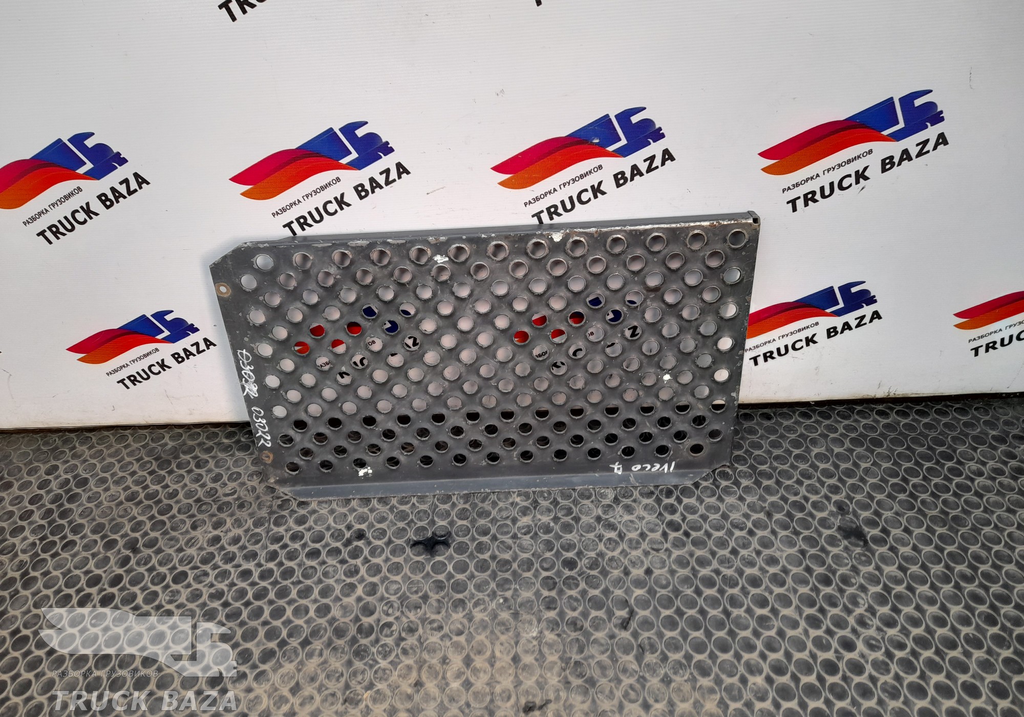 41022744 Трап за кабиной для Iveco EuroTech