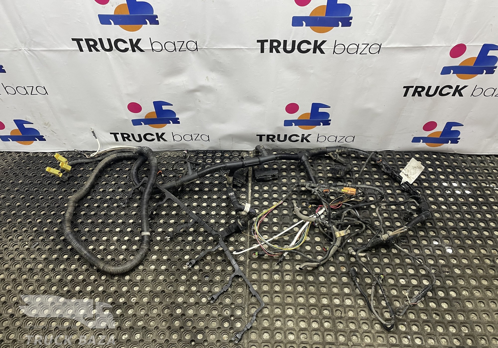 812W254246565 Проводка двигателя для Sinotruk Sitrak C7H