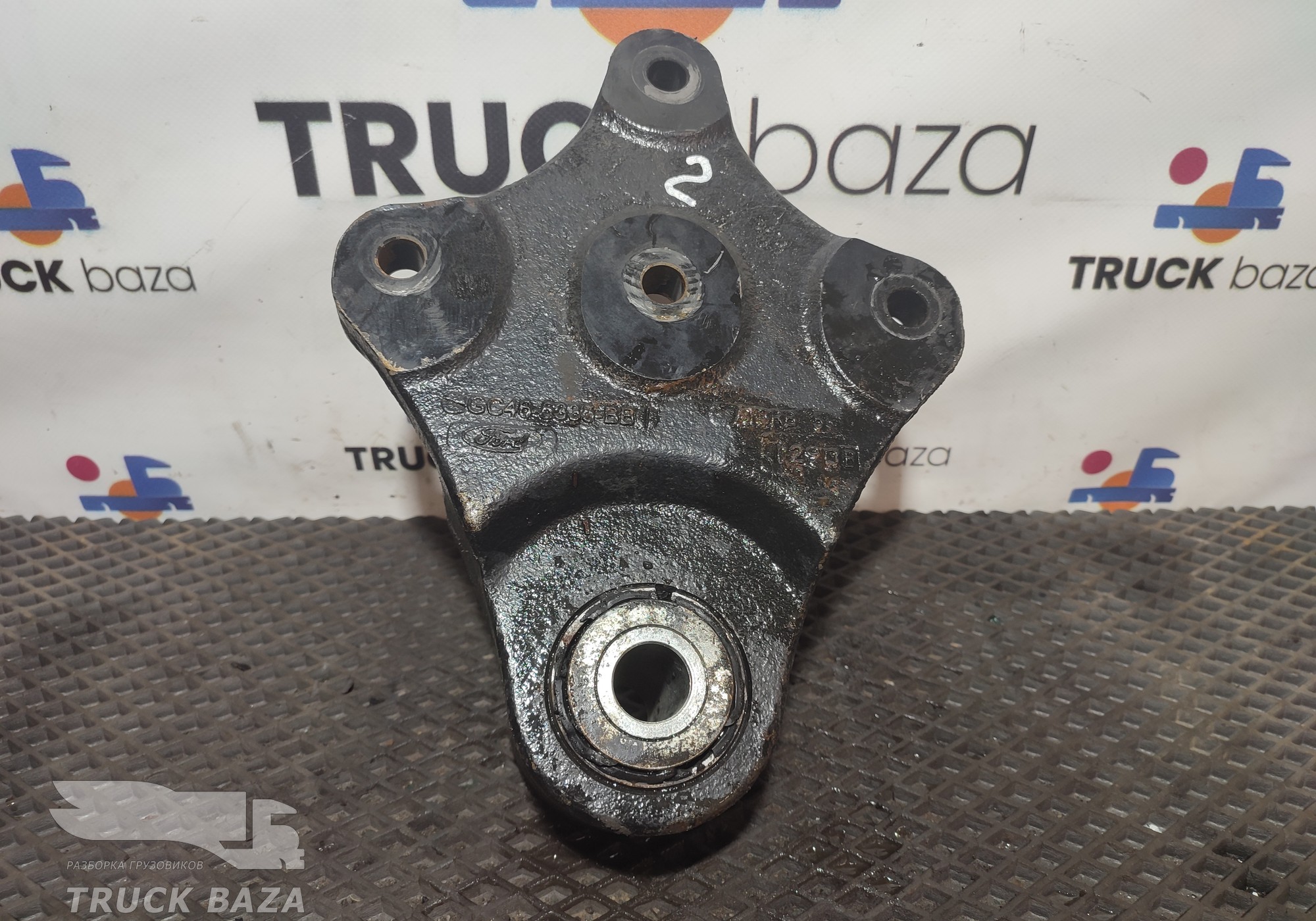 GC465335 Кронштейн рессоры для Ford F-MAX (с 2018)