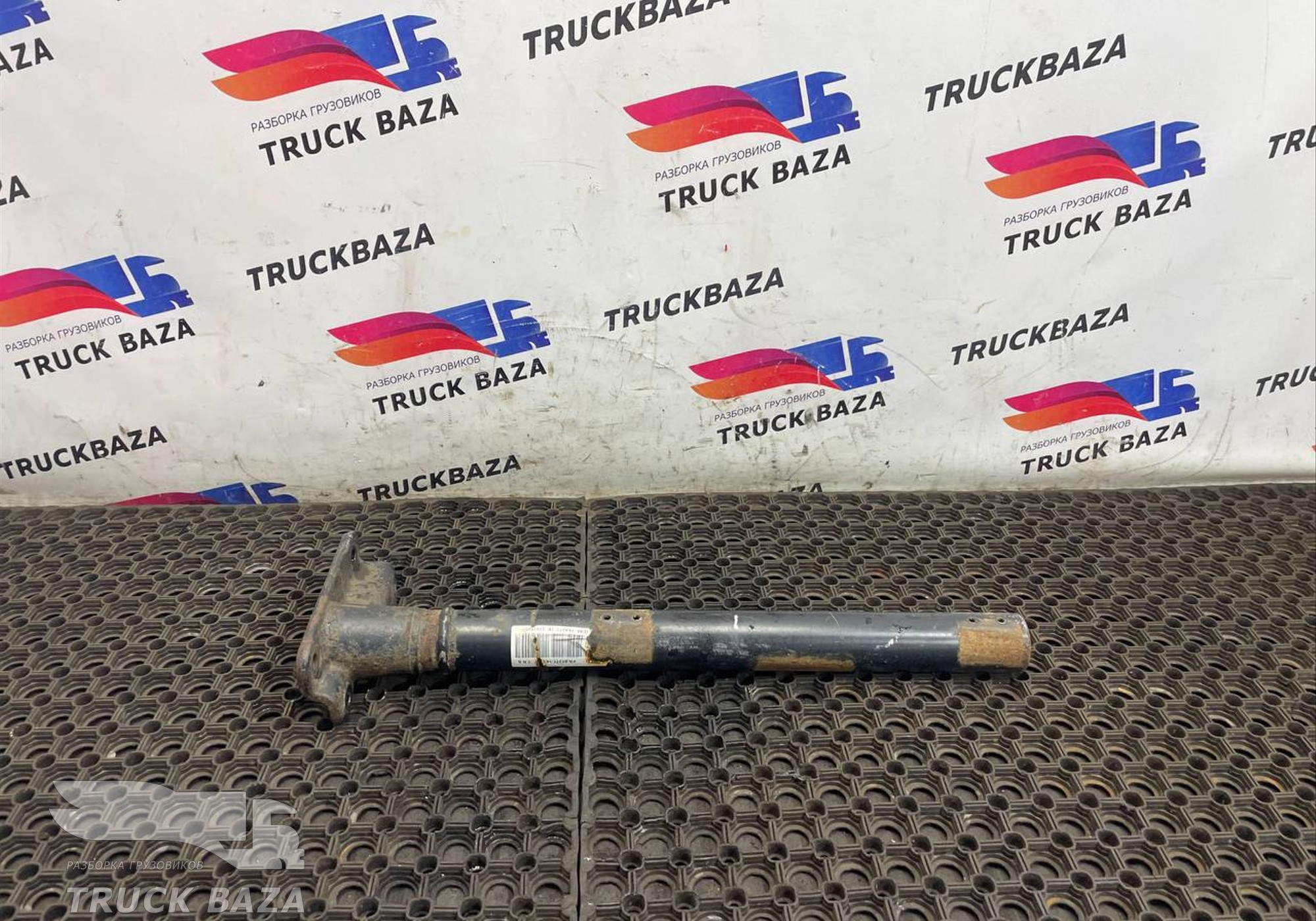 DC4616A311DE Кронштейн крыла для Ford F-MAX (с 2018)