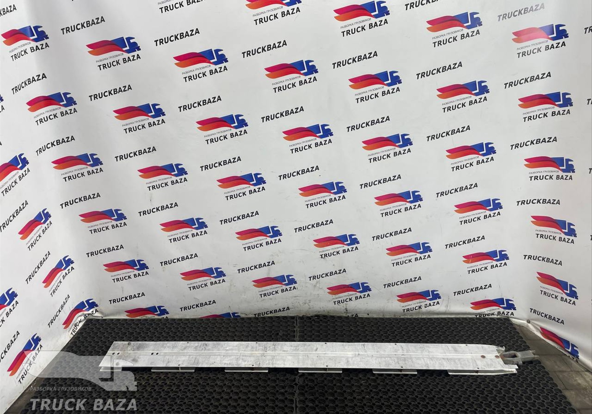 6136033 Средняя стойка полуприцепа для Полуприцепы Koegel