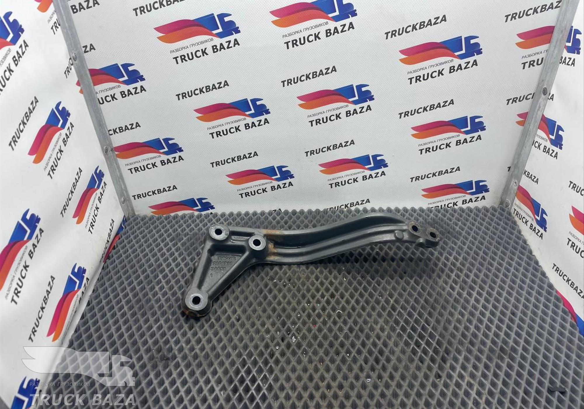 2104911 Кронштейн двигателя для Daf XF106 (с 2013 по 2023)