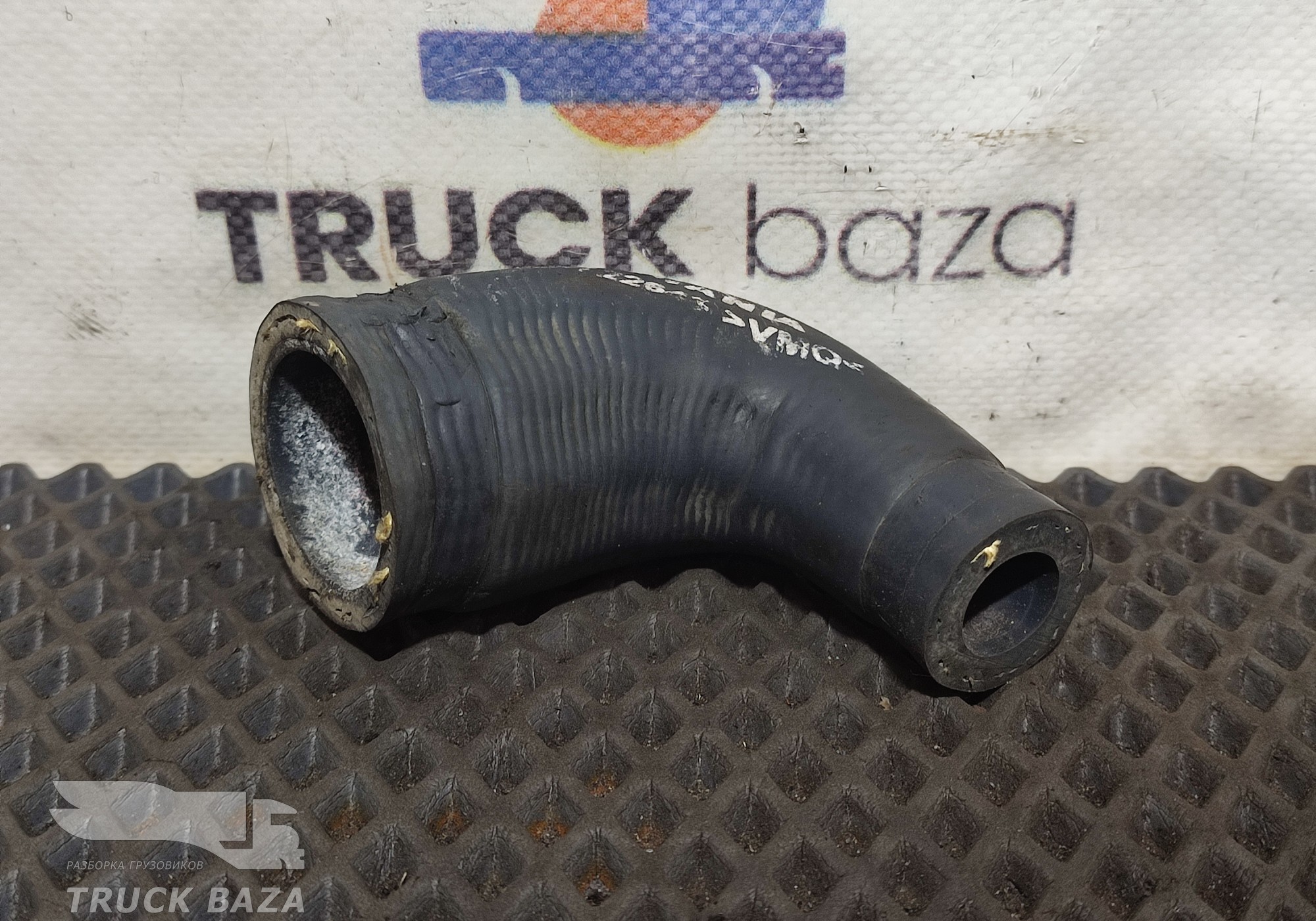 1722648 Патрубок системы охлаждения