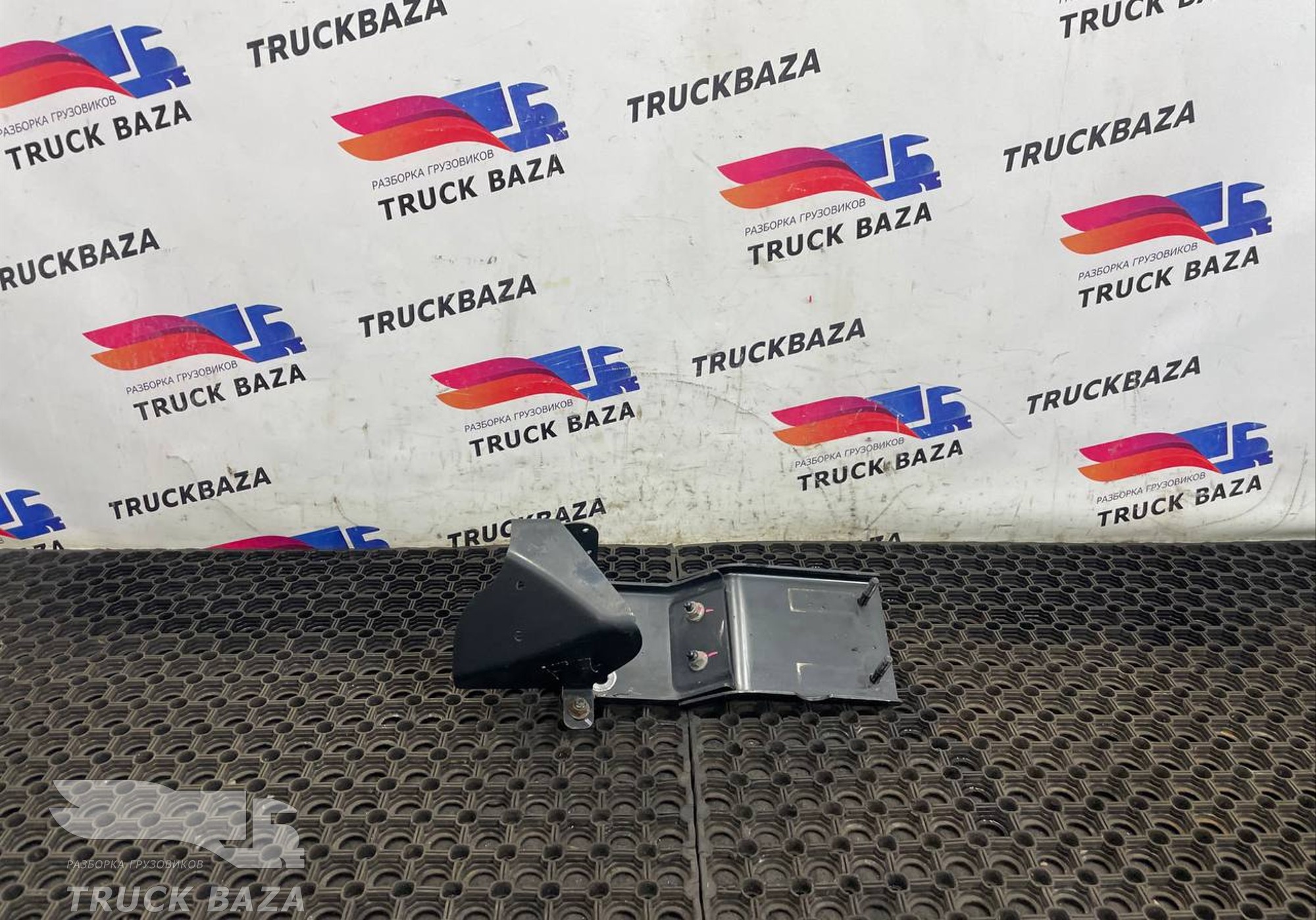 JC469180AB Кронштейн топливного фильтра для Ford F-MAX (с 2018)