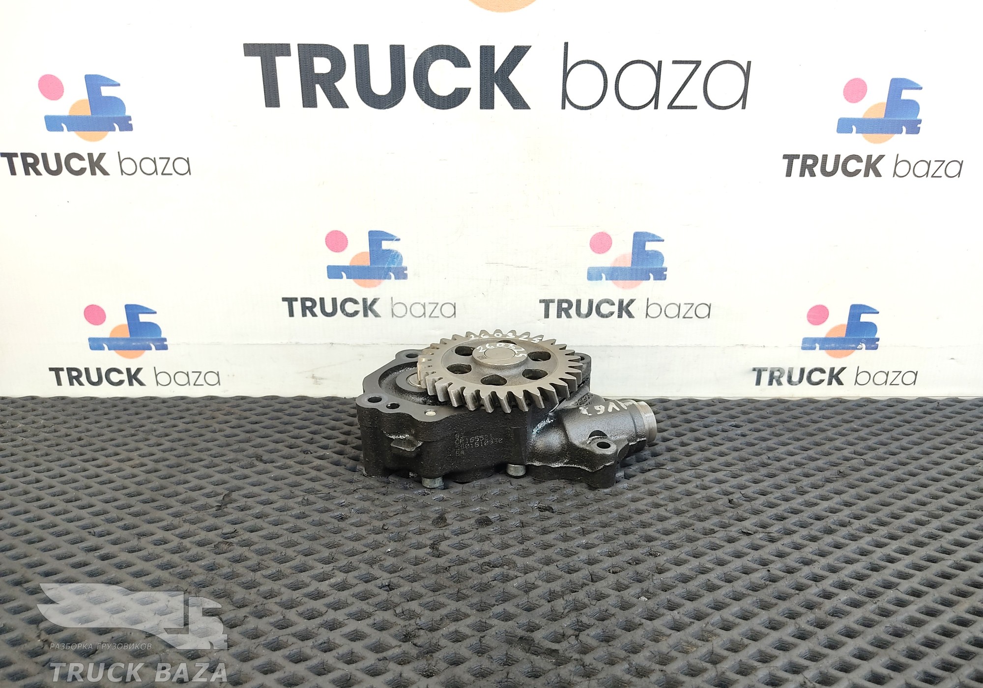 504332653 Насос масляный для Iveco