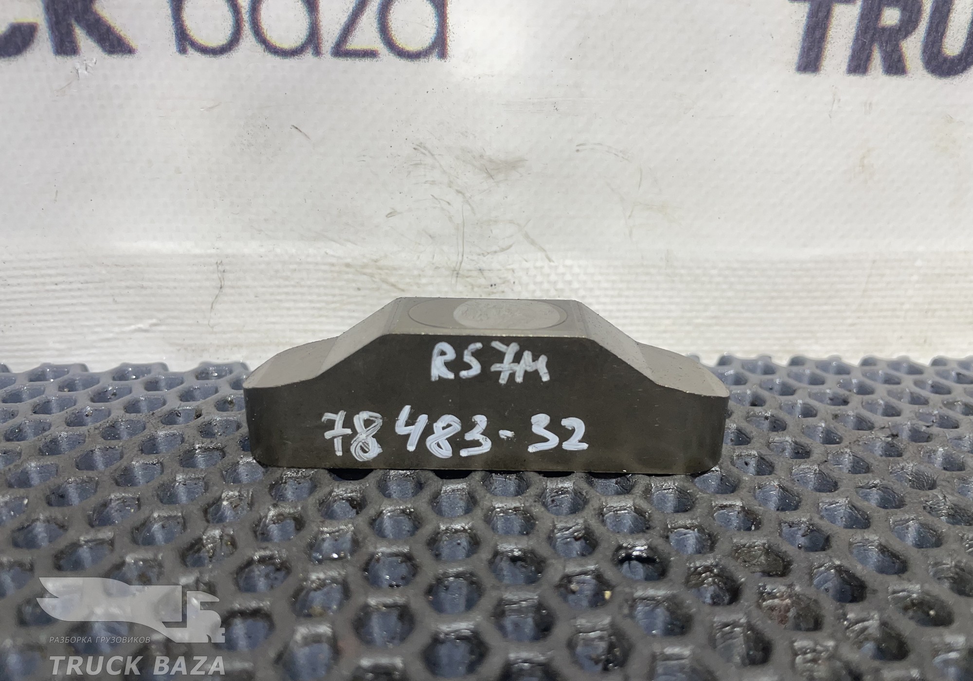 21411252 Коромысло для Renault T