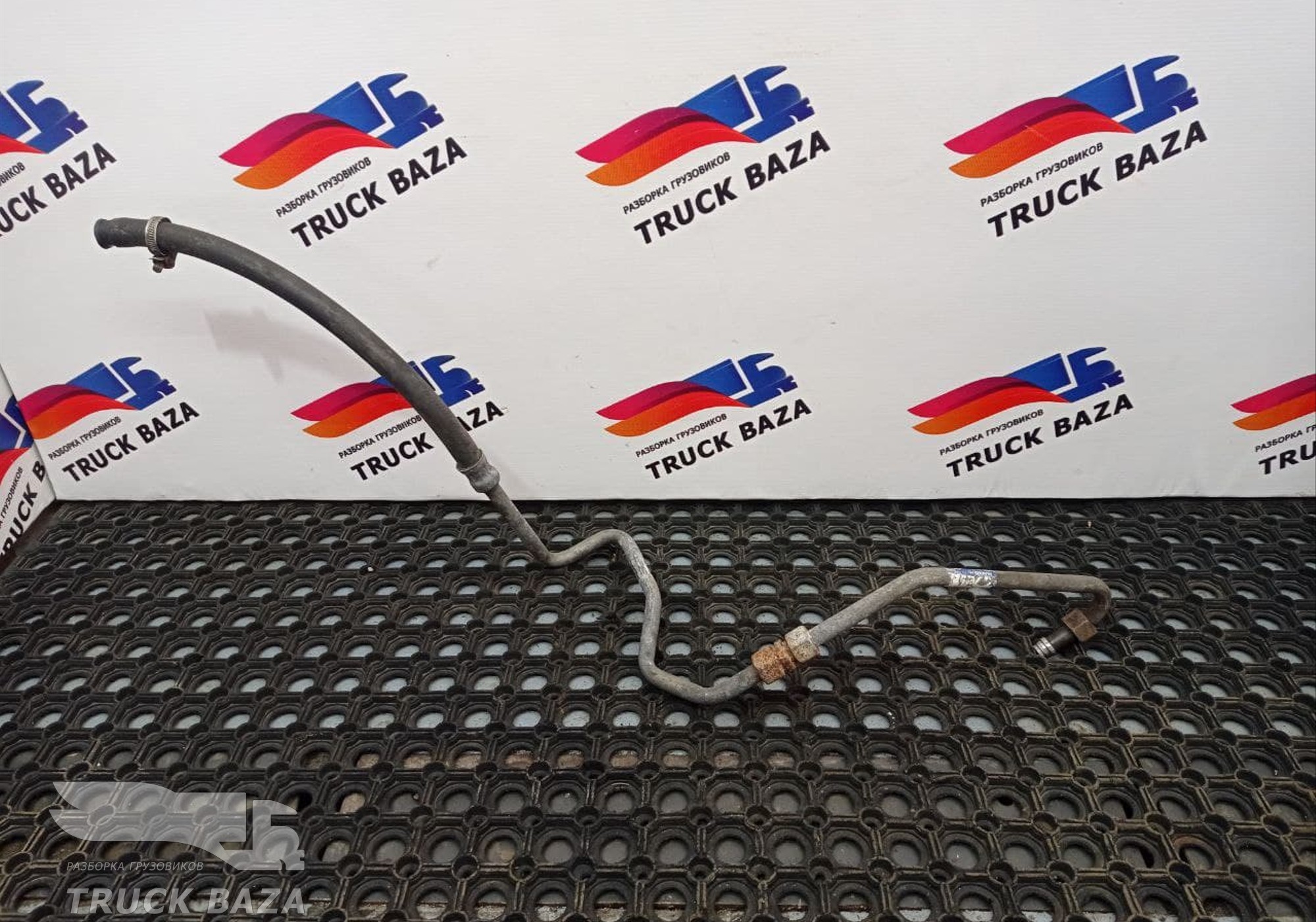 8157556 Трубка ГУРа для Volvo