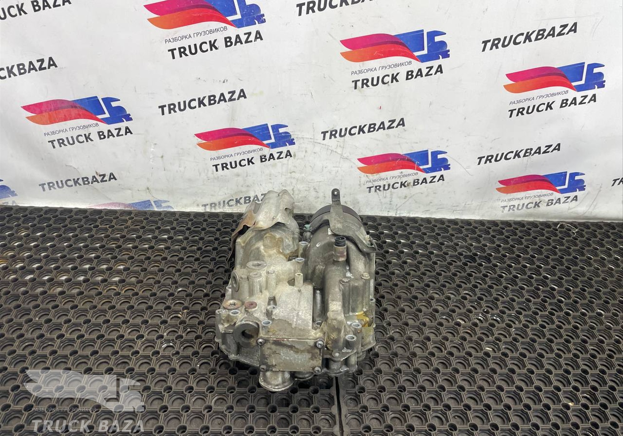 51050007168 Корпус масляного фильтра для Man TGX II (с 2012)