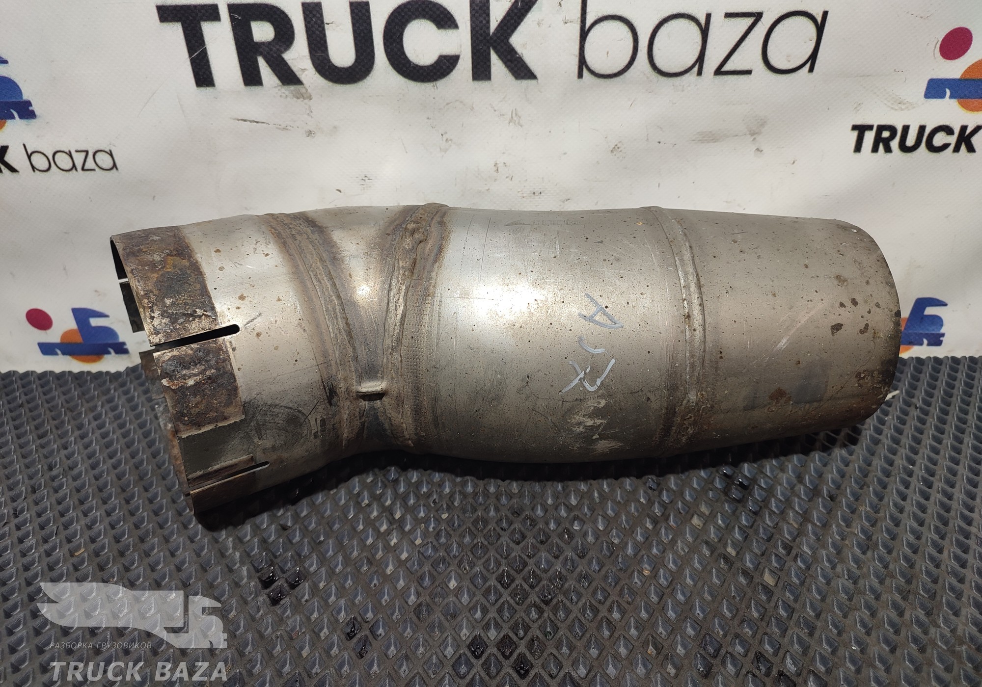 Труба глушителя для Mercedes-Benz Actros New Actros MP4 (с 2011)