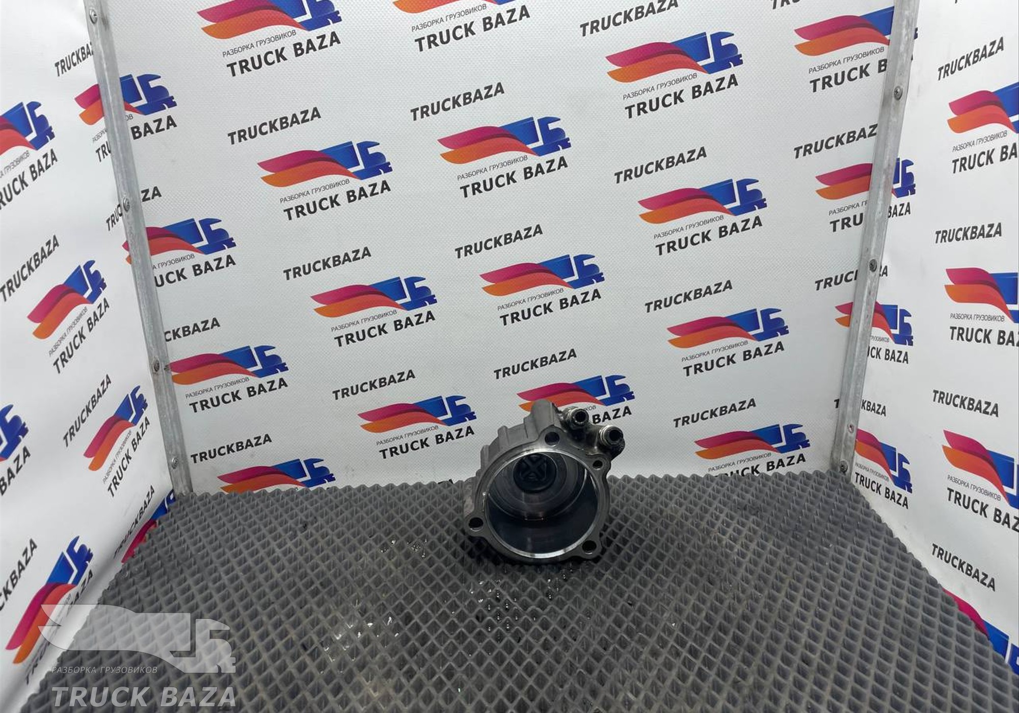 1325334013 Крышка цилиндра КПП ZF