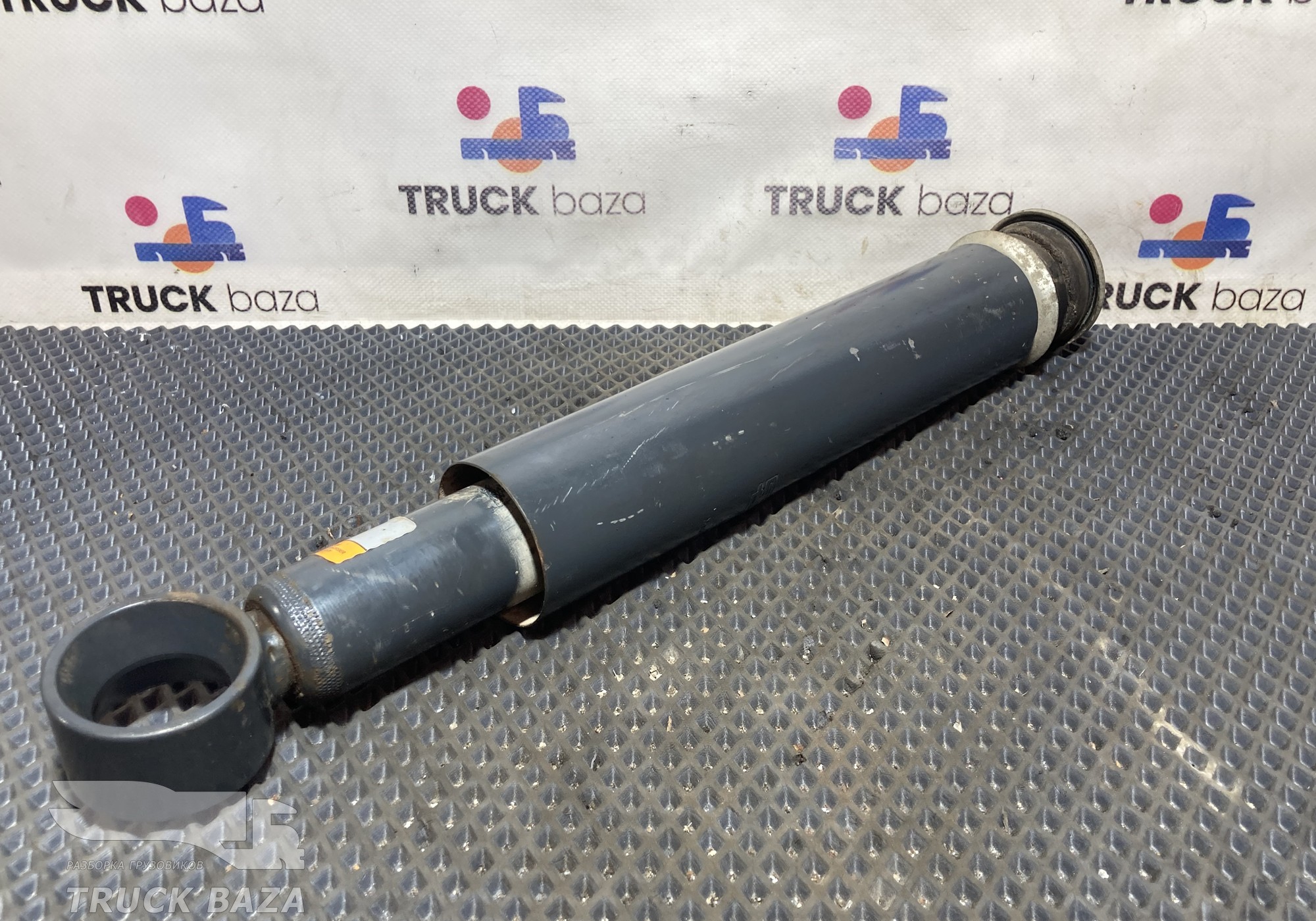 1370267 Амортизатор передний