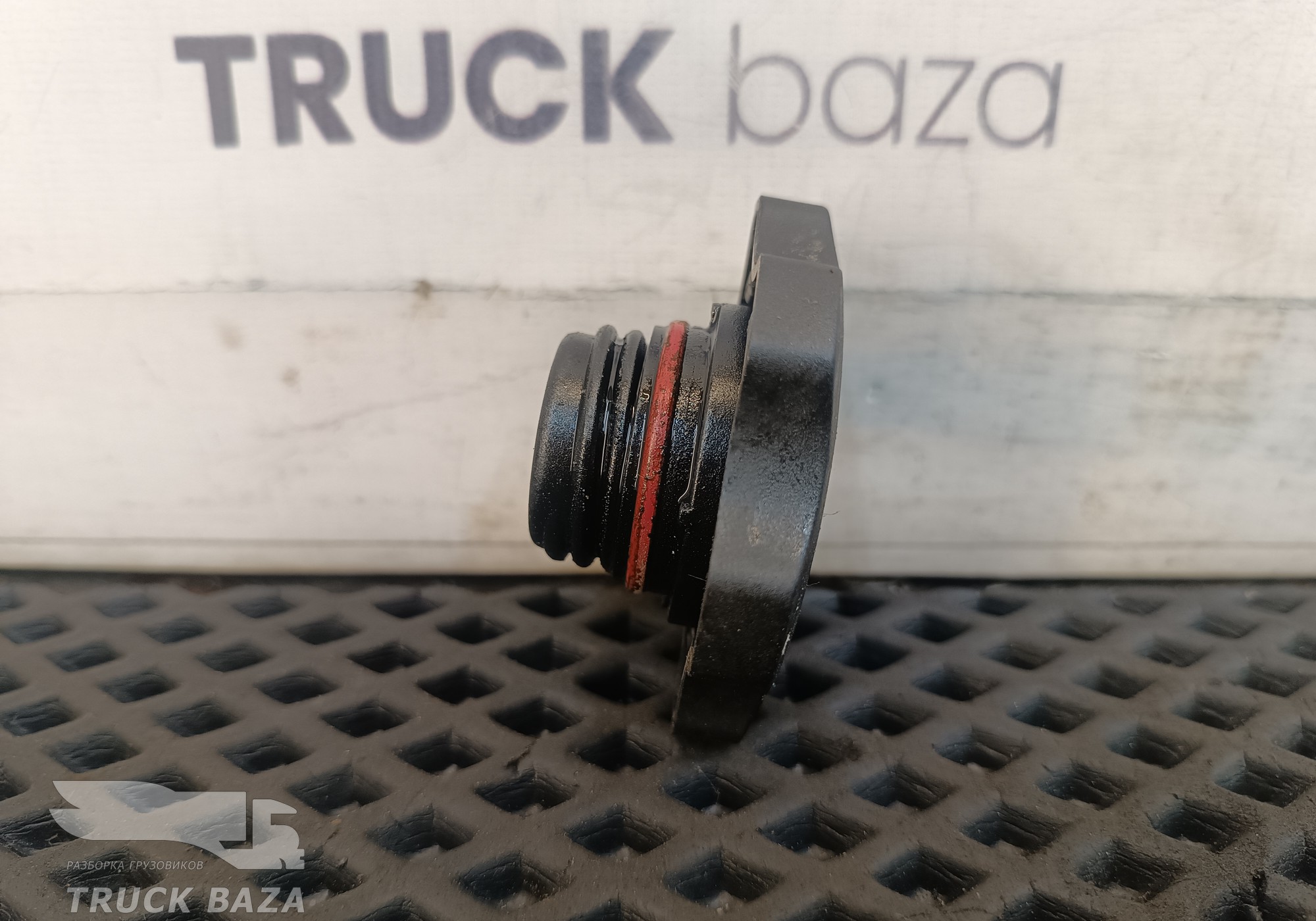 Крышка маслозаливной горловины для DongFeng GX DFH4180