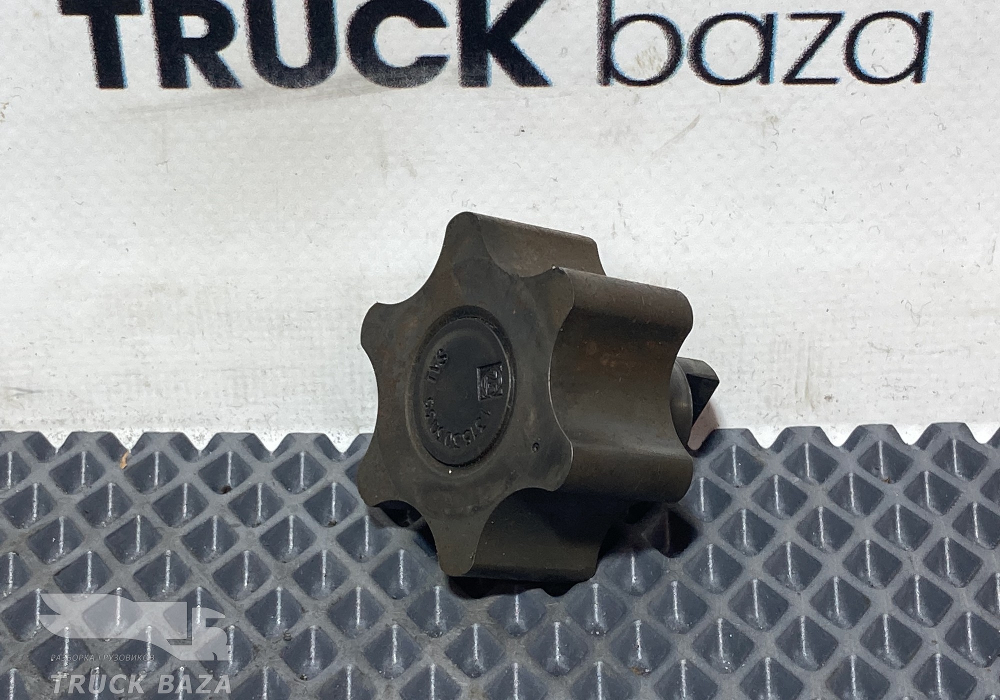 1315303035 Вал масляного насоса КПП ZF для КАМАЗ 5490 (с 2013)