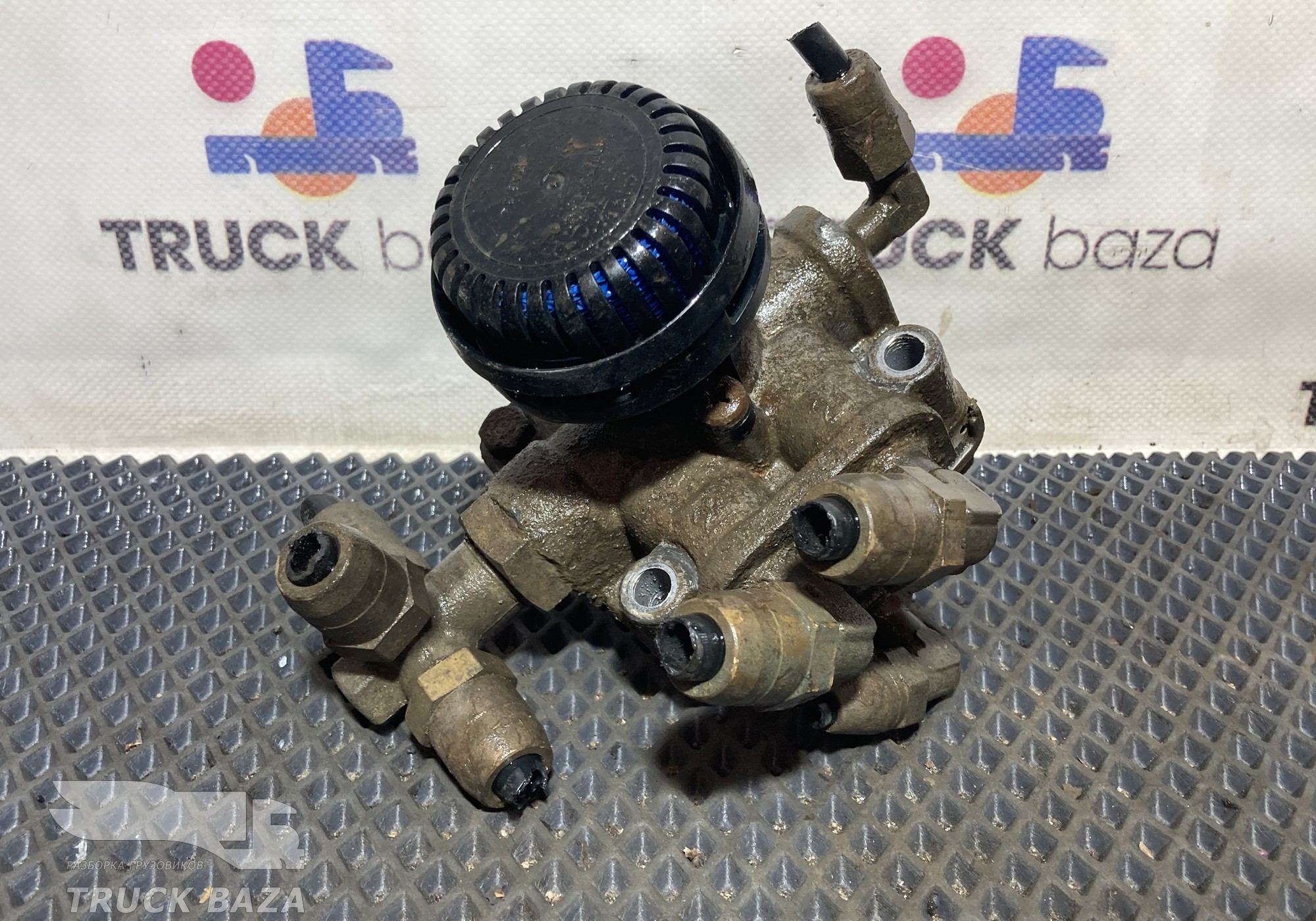 9730110500 Клапан ускорительный