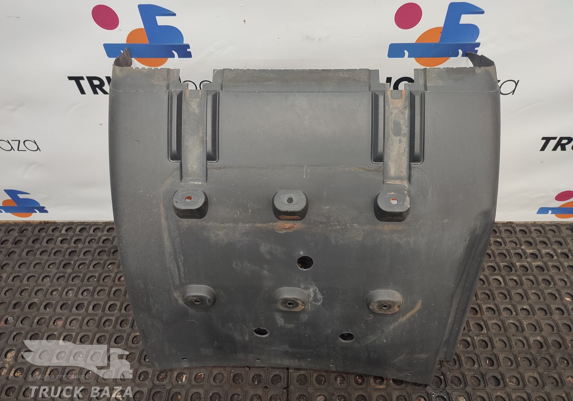 2668246 Крыло заднее левое