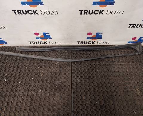 9610042199 Уплотнитель двери левый для Mercedes-Benz Actros New Actros MP4 (с 2011)