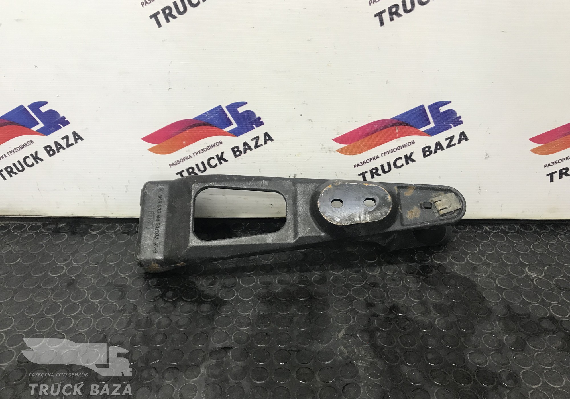 A9423170401 Ответная часть замка кабины для Mercedes-Benz