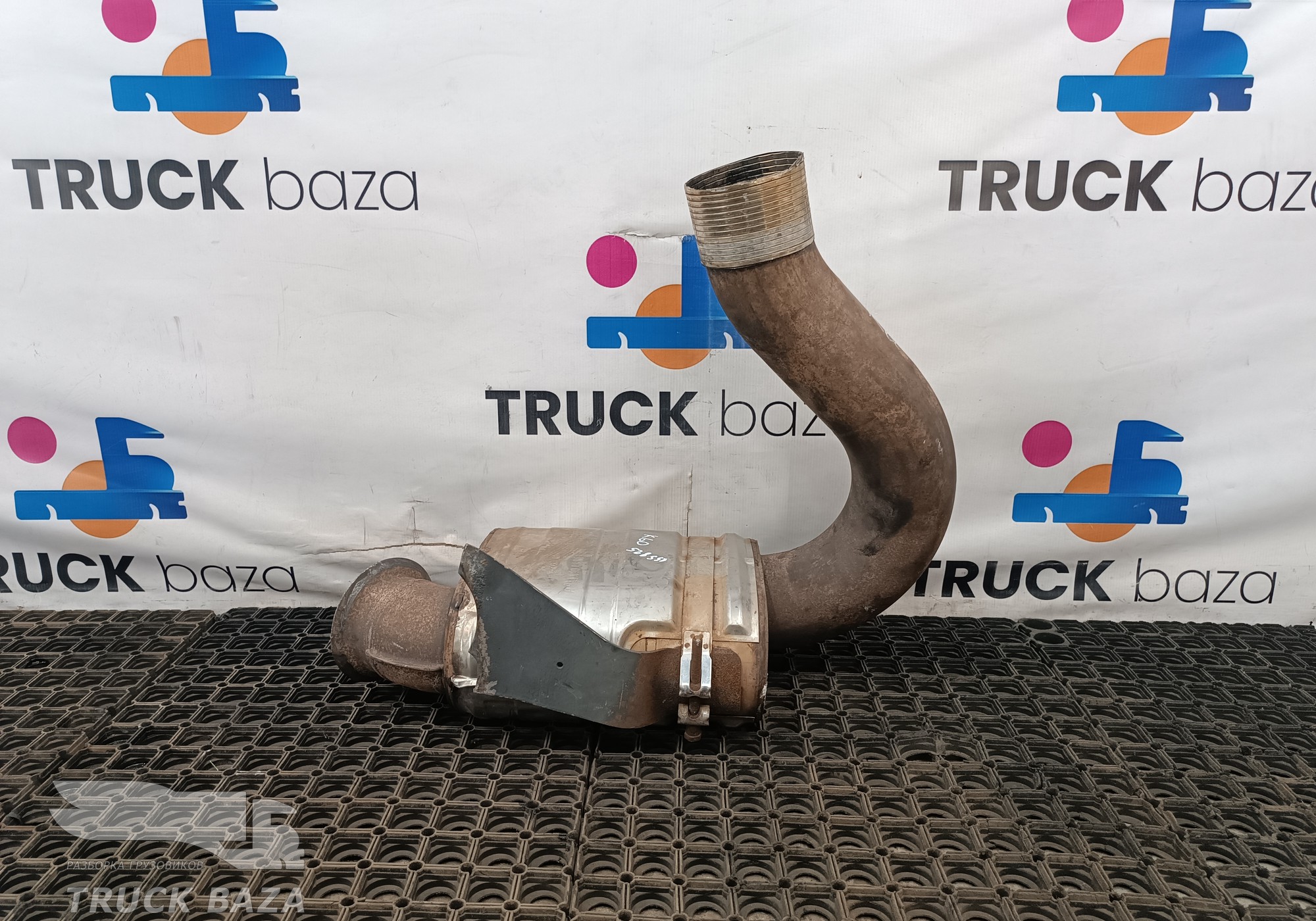 A9414900101 Глушитель дополнительный для Mercedes-Benz Axor