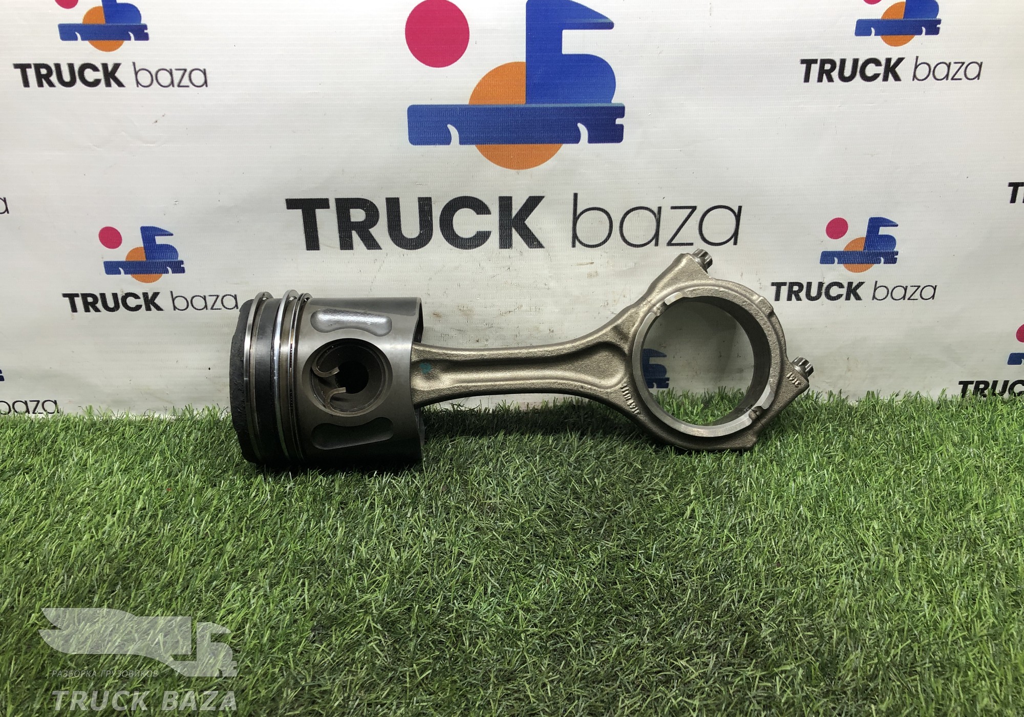 51025006296 Поршень с шатуном