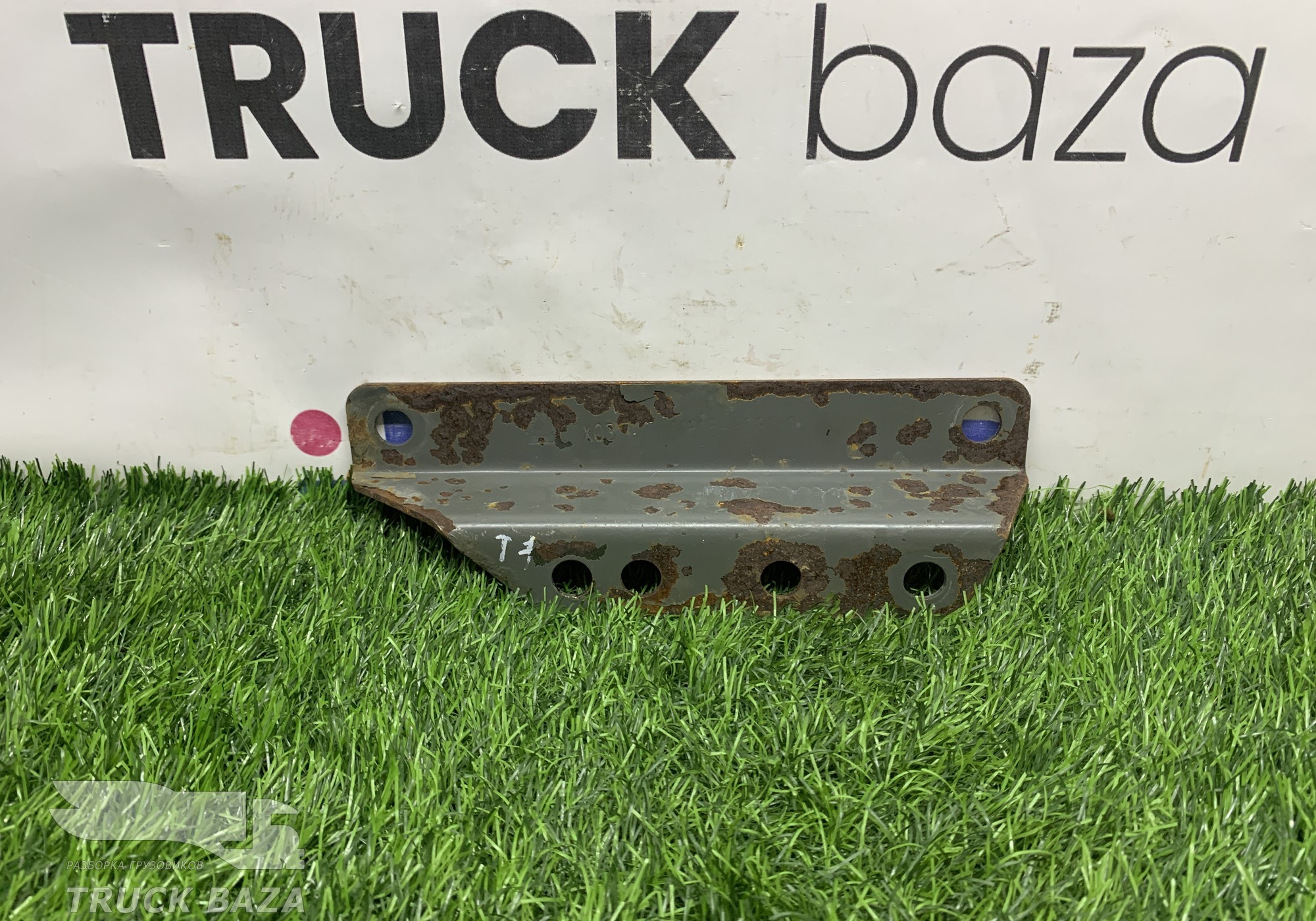 712W416156031 Кронштейн распределительной коробки для Sinotruk Sitrak C7H