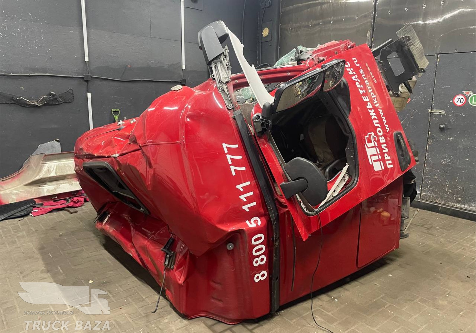 КАМАЗ 54901 в разборе