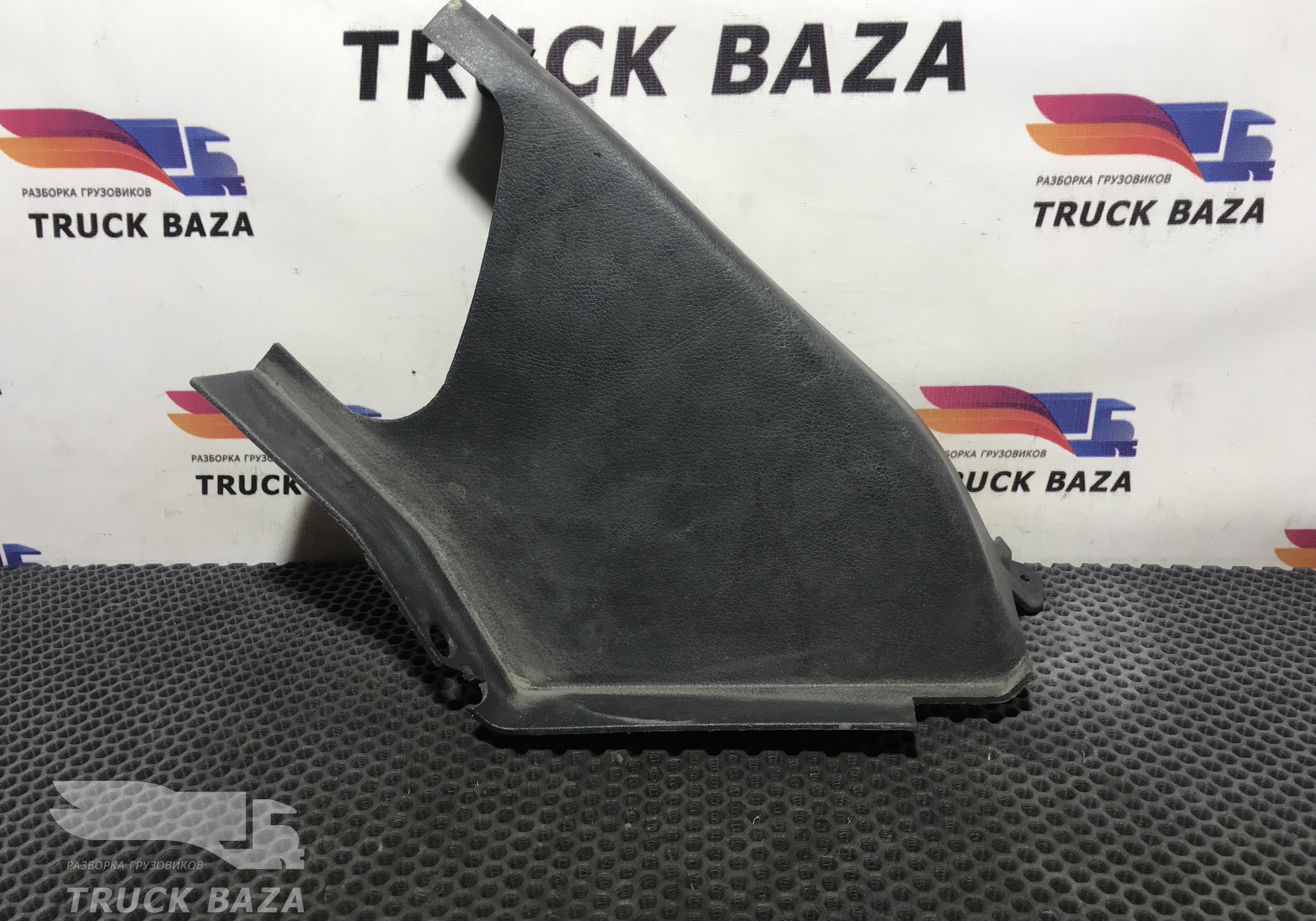 9436880106 Накладка торпедо для Mercedes-Benz