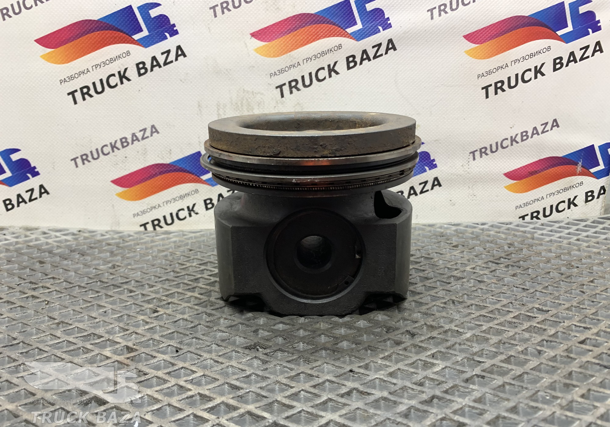 21161901 Поршень ДВС для Renault T