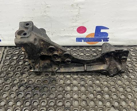 1727270 Кронштейн переднего бампера левый для Scania 4-series T (с 1995 по 2007)