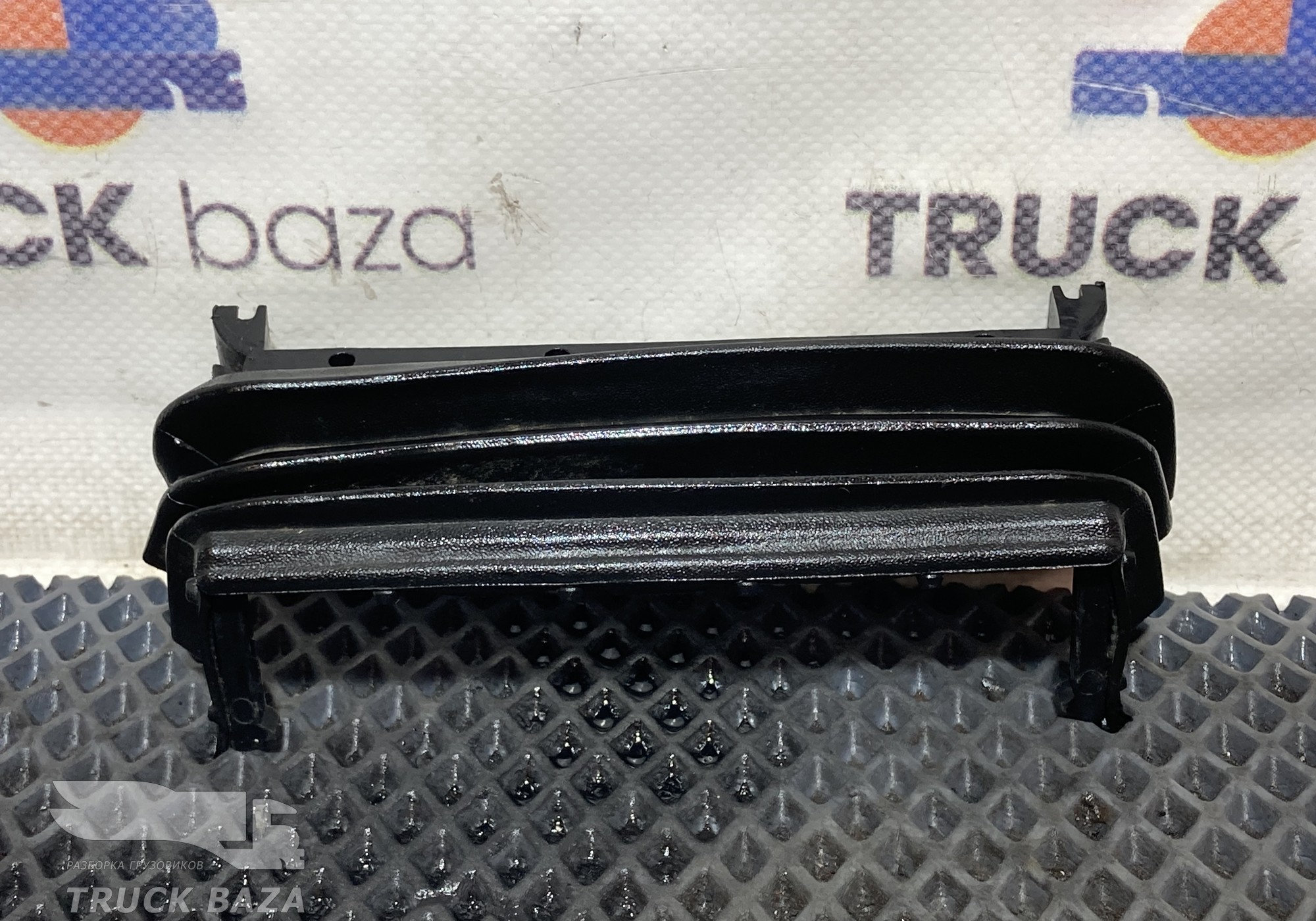 9434620343 Кожух рулевой колонки для КАМАЗ 5490 (с 2013)