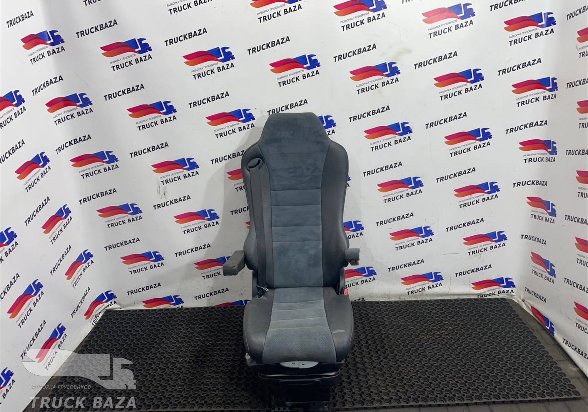 A9439107501 Сиденье пассажирское пневматическое для Mercedes-Benz Actros MP3 (с 2008)
