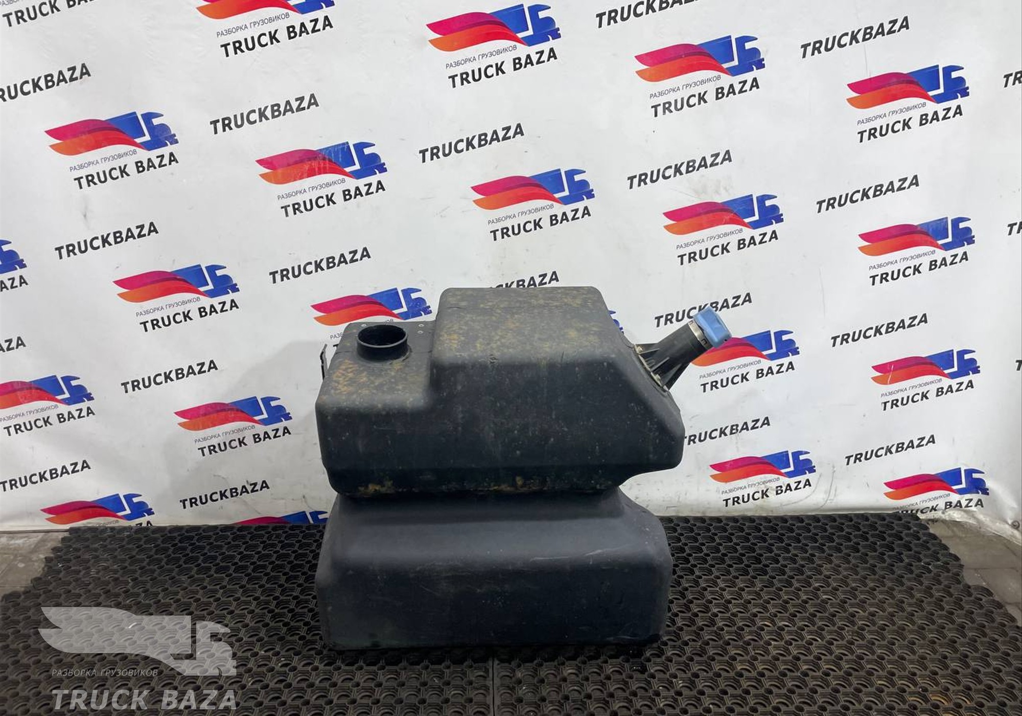 81154025050 Бак AdBlue для Man TGX II (с 2012)