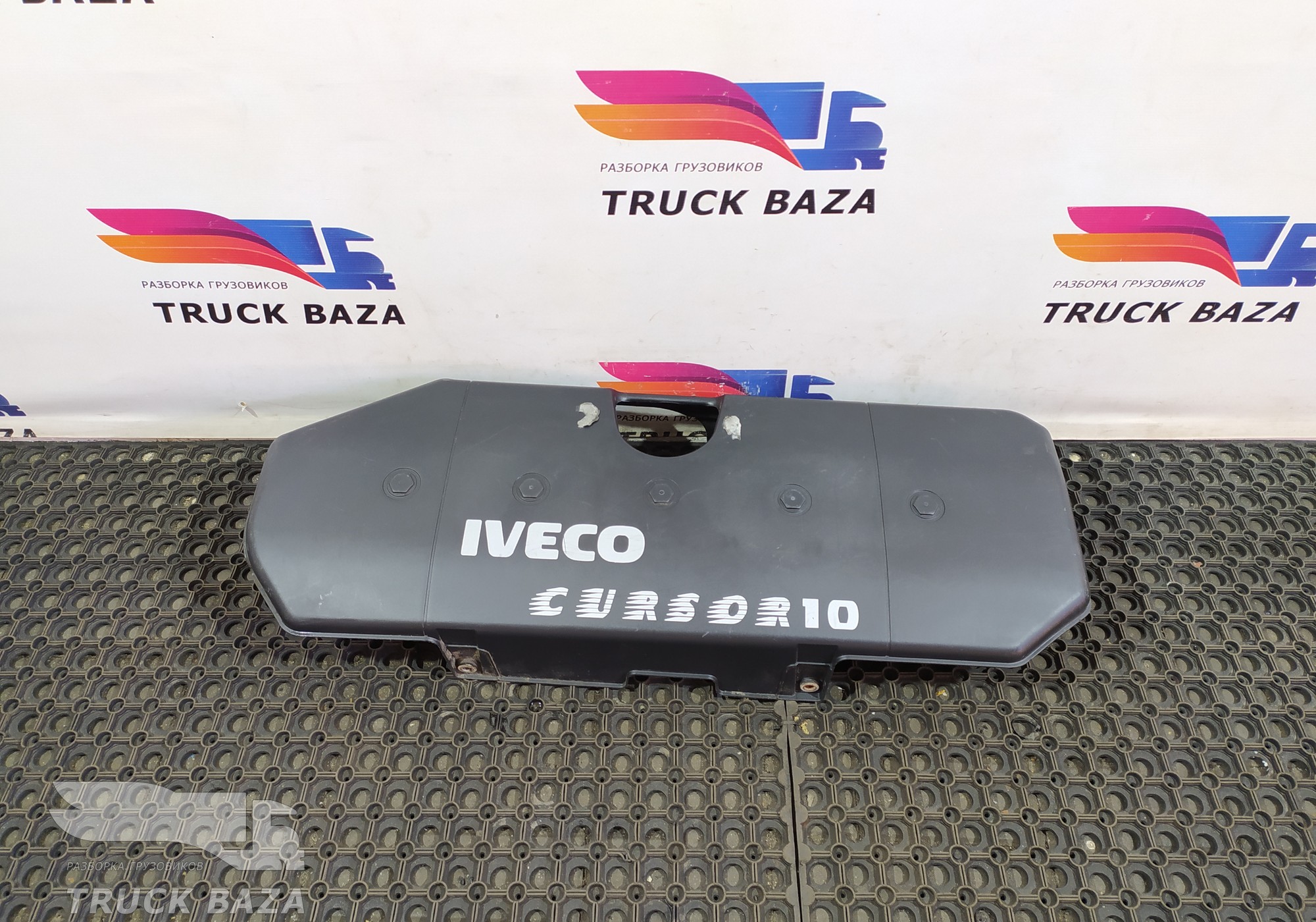 504219649 Накладка клапанной крышки для Iveco Stralis II Hi-Way (с 2012)