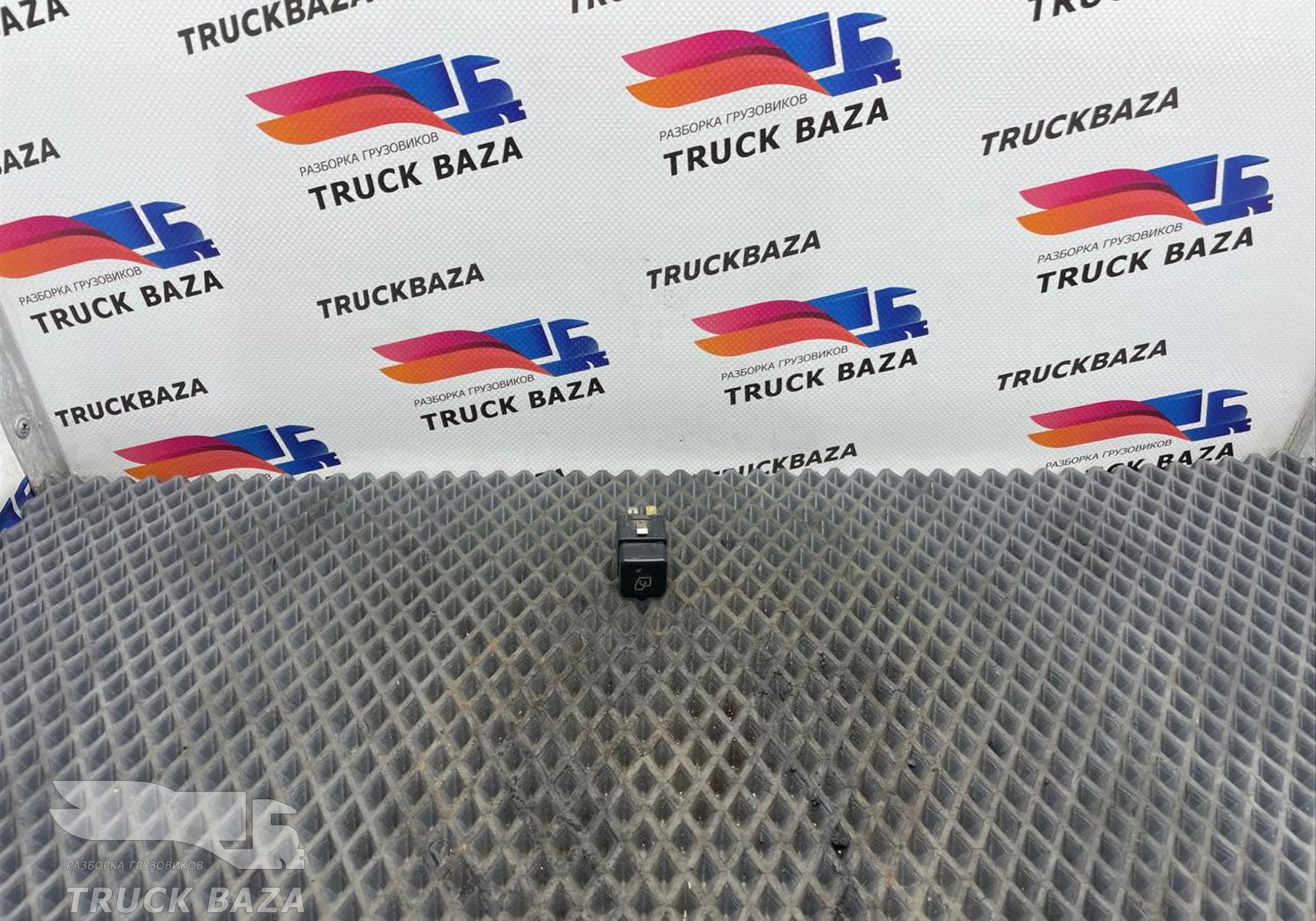 1435604 Кнопка рециркуляции внутри салона для Daf XF105 (с 2006 по 2020)