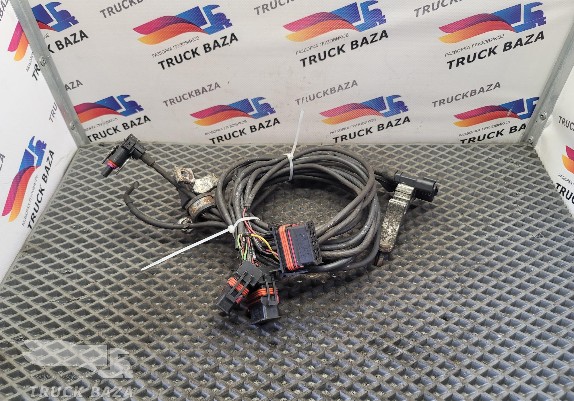 1537086 Проводка двигателя DC13 для Scania 5-series R (с 2004 по 2016)