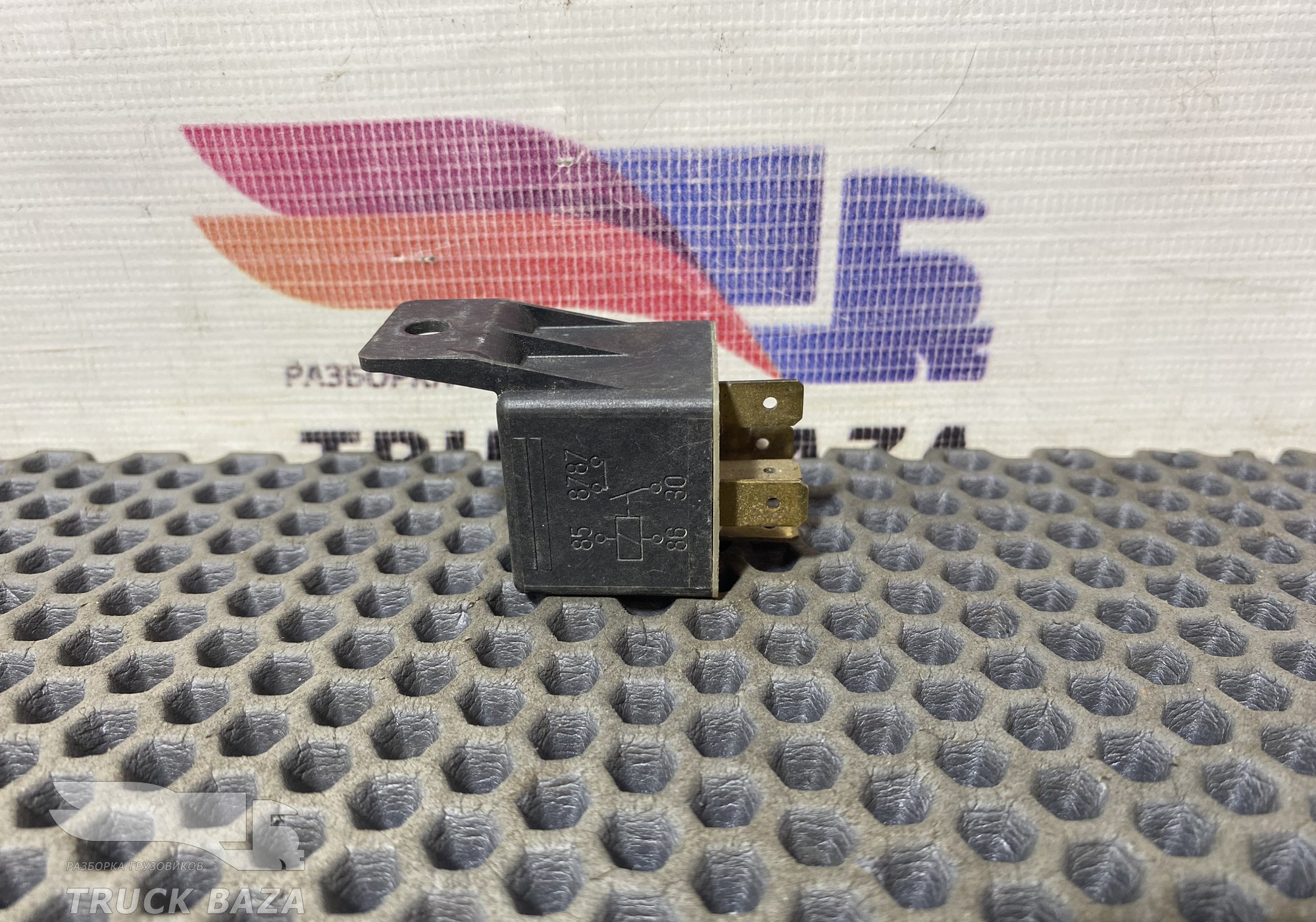 0332019203 Реле 24V для Man TGX