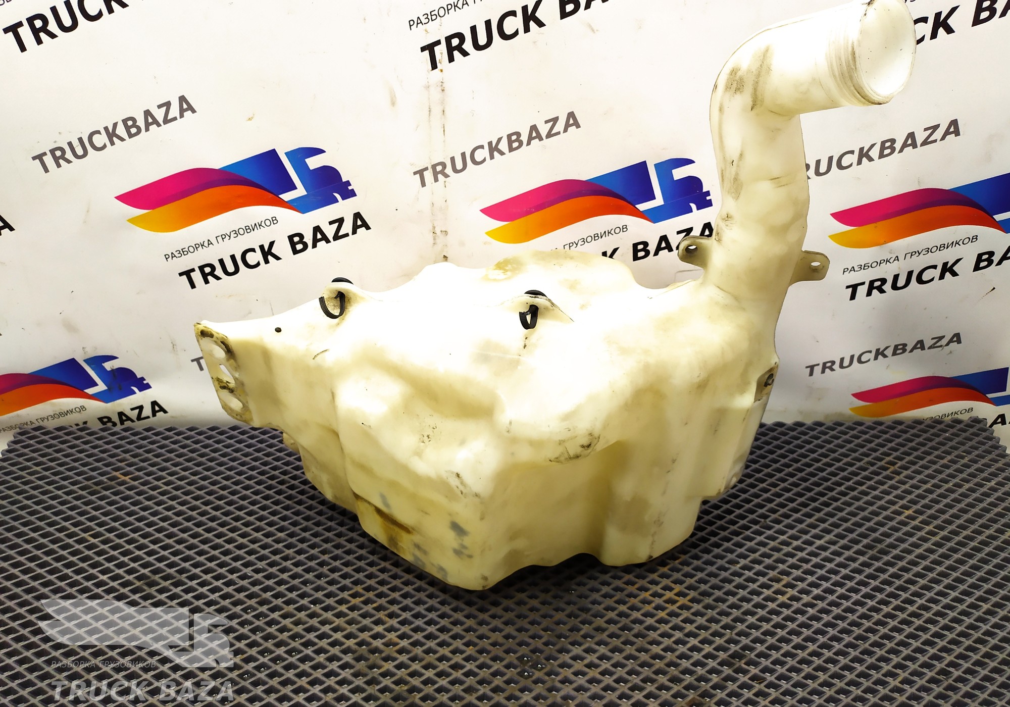 1772662 Бачок омывателя лобового стекла для Scania 5-series R (с 2004 по 2016)