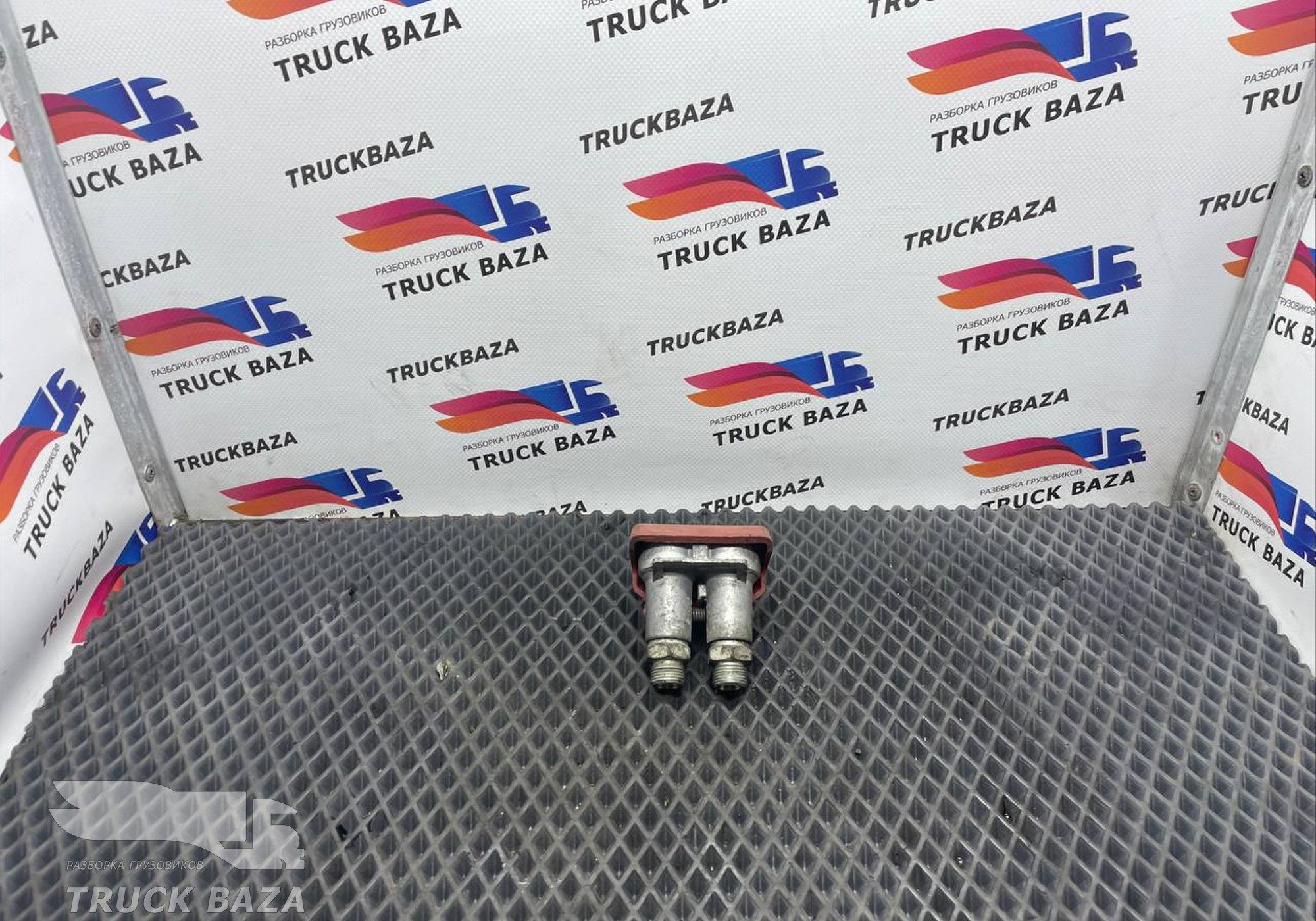 4528050040 Головка соединительная для Scania 5-series R (с 2004 по 2016)