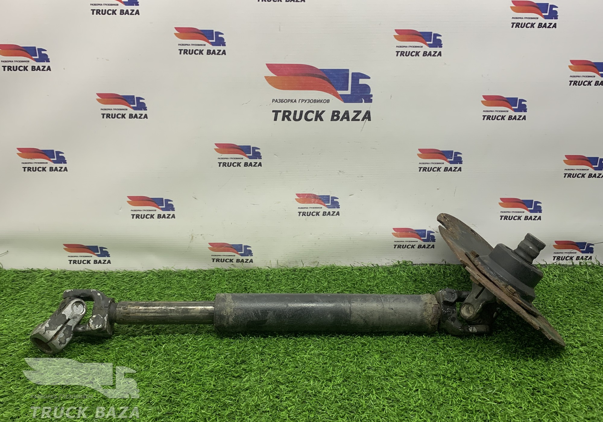 5490342201016 Кардан рулевой