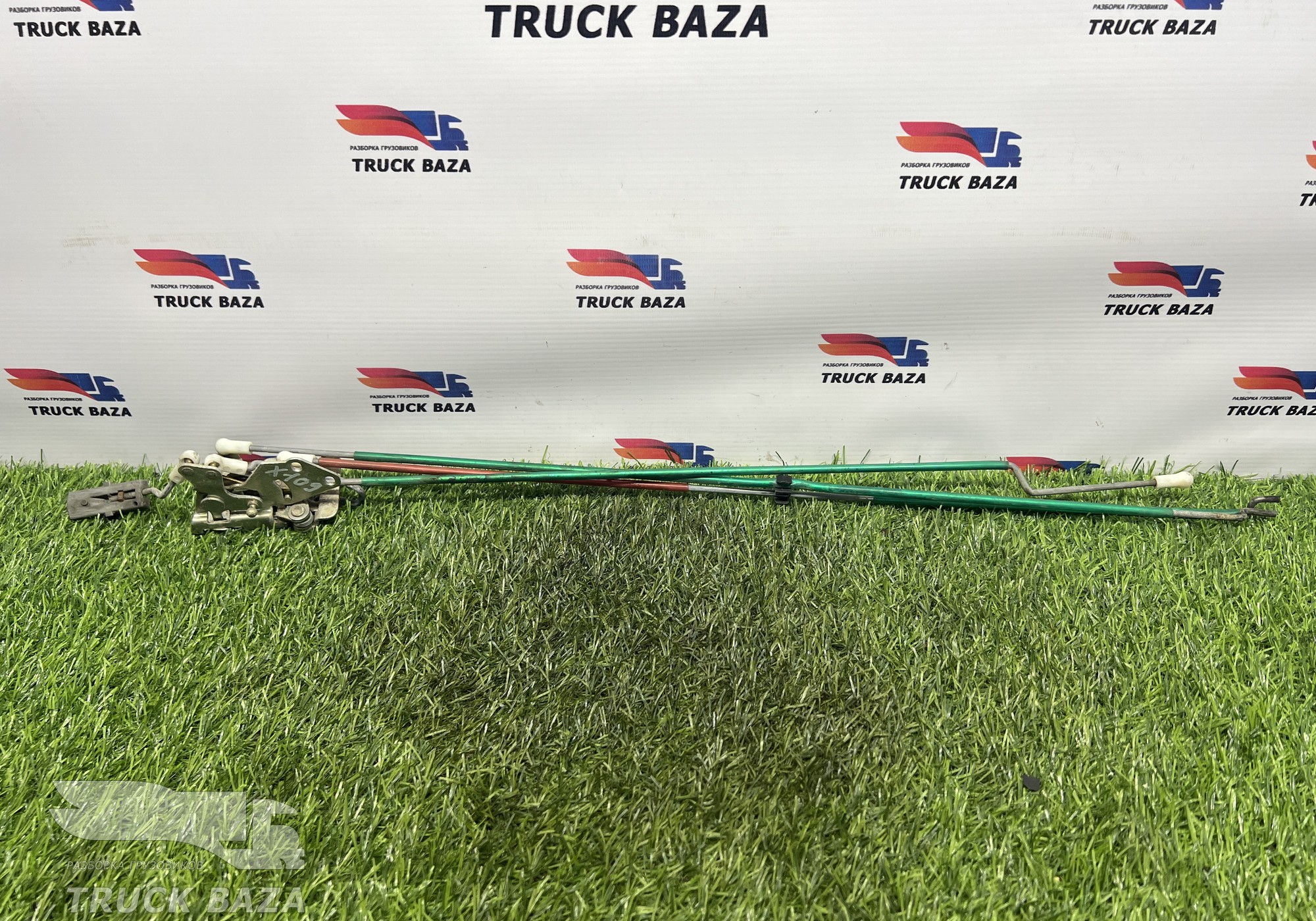 1296590 Замок двери внутренний левый