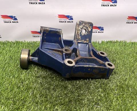 1001359505 Кронштейн двигателя для Shacman X3000 (с 2014)