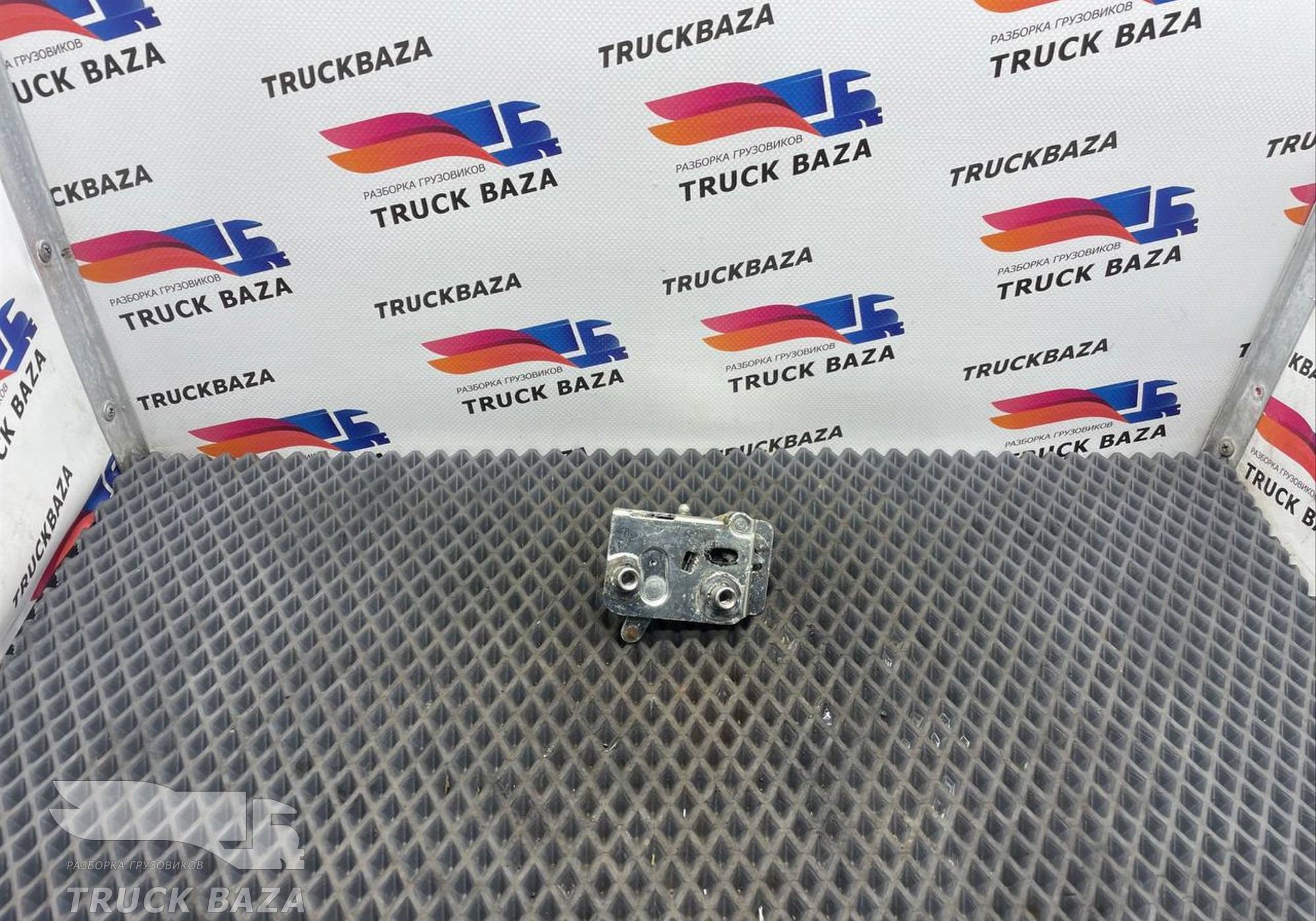 1296590 Замок двери внутренний левый для Daf XF106 (с 2013 по 2023)